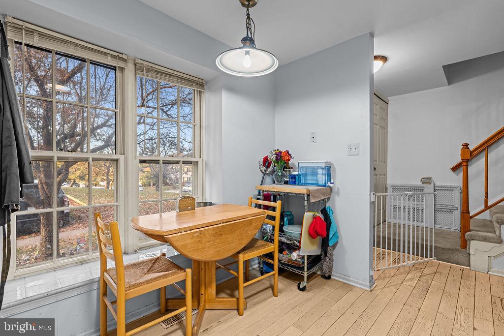 14434 SALISBURY PLAIN CT, CENTREVILLE, Virginia 20120, 2 Bedrooms Bedrooms, ,3 BathroomsBathrooms,Residential,For sale,14434 SALISBURY PLAIN CT,VAFX2278710 MLS # VAFX2278710