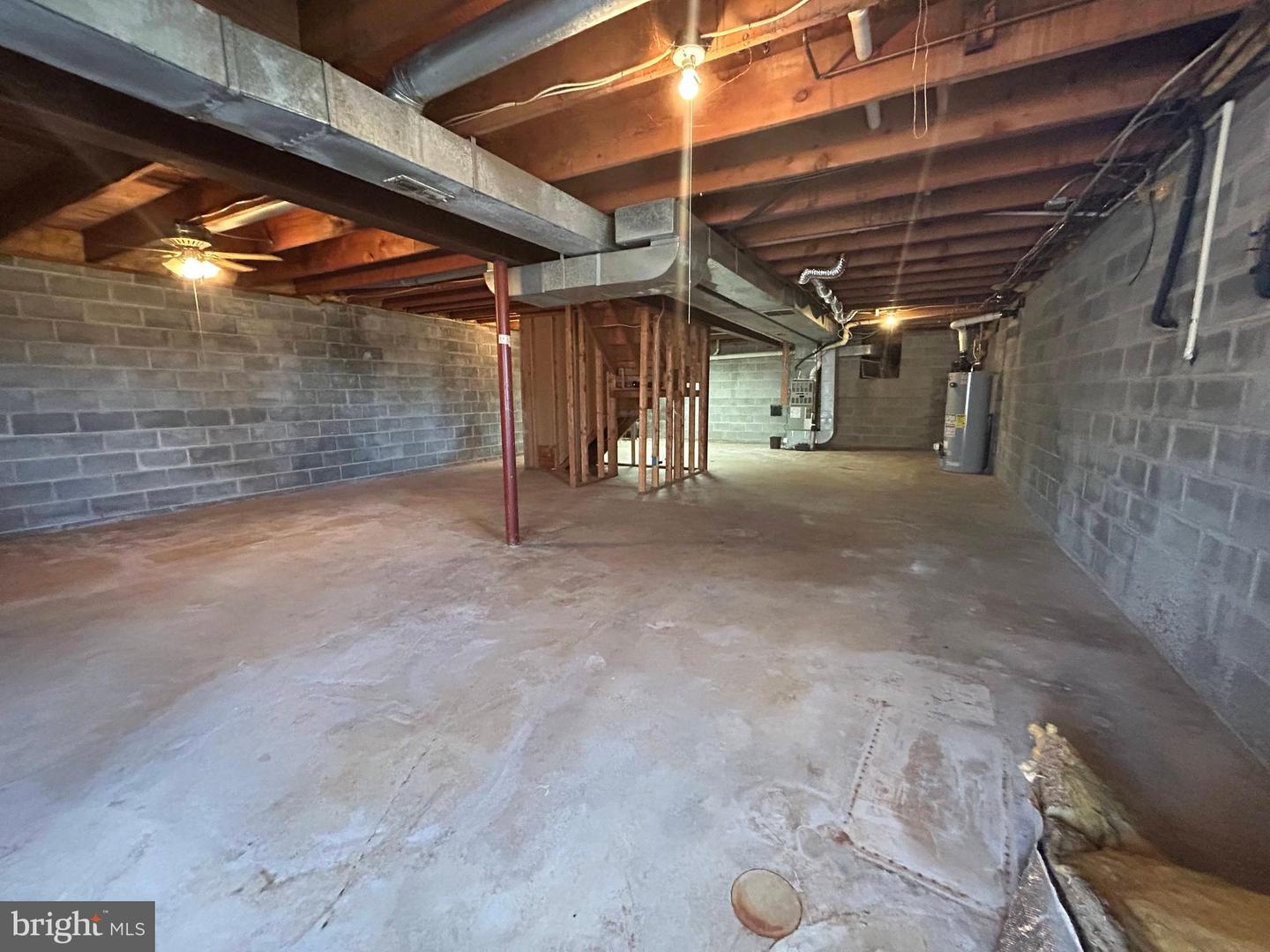 8484 TURKEY RUN DR, WARRENTON, Virginia 20187, 4 Bedrooms Bedrooms, ,3 BathroomsBathrooms,Residential,For sale,8484 TURKEY RUN DR,VAFQ2019646 MLS # VAFQ2019646