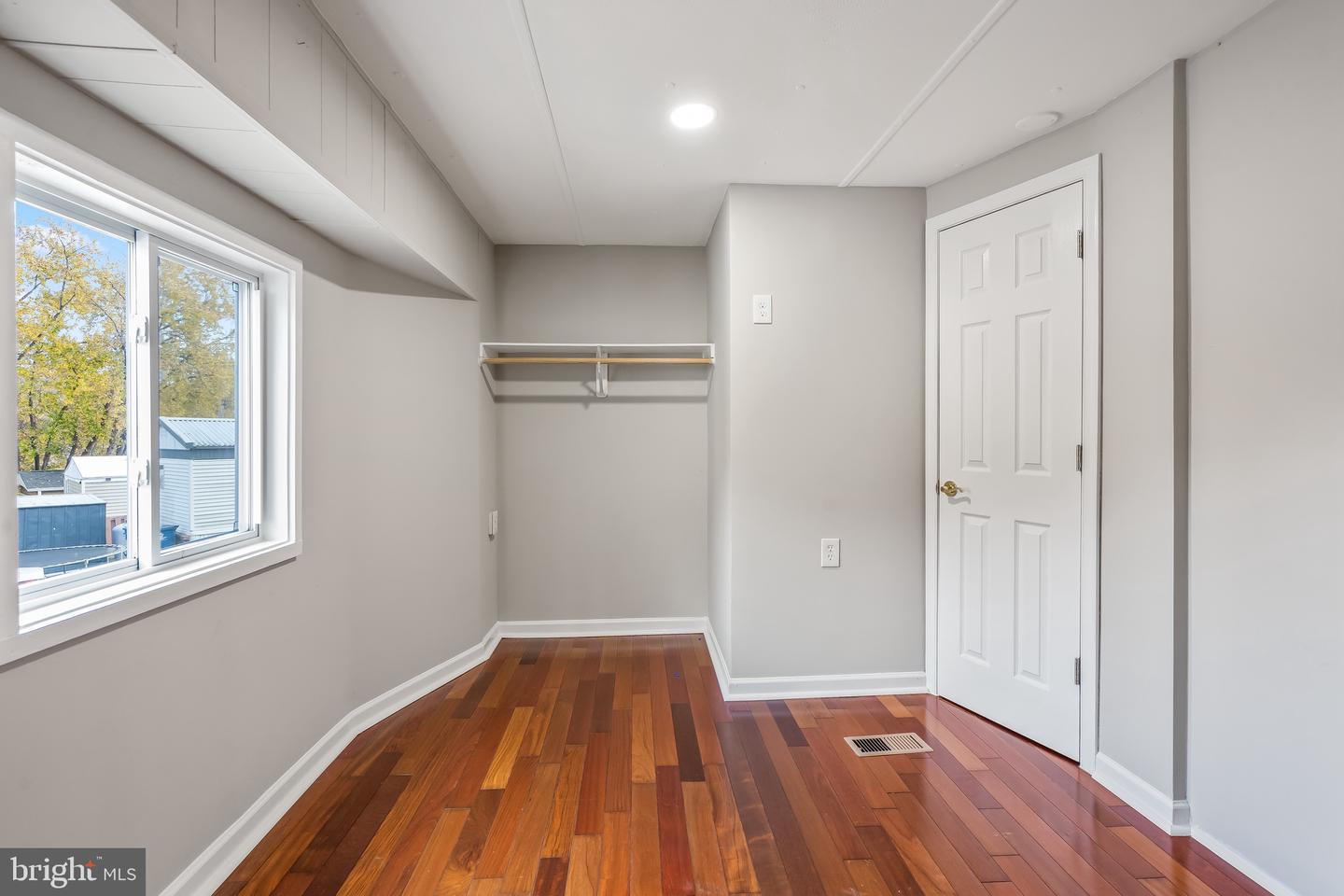 7805 TAYLOE DR #133, MANASSAS, Virginia 20112, 3 Bedrooms Bedrooms, ,2 BathroomsBathrooms,Residential,For sale,7805 TAYLOE DR #133,VAPW2107652 MLS # VAPW2107652