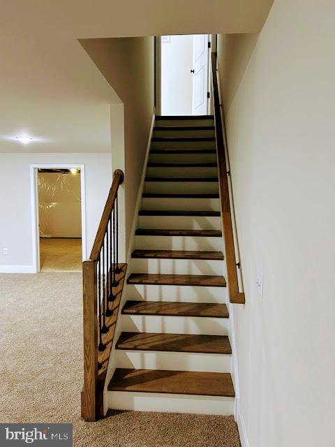 10416 NI RIVER DR, SPOTSYLVANIA, Virginia 22553, 4 Bedrooms Bedrooms, ,3 BathroomsBathrooms,Residential,For sale,10416 NI RIVER DR,VASP2037532 MLS # VASP2037532