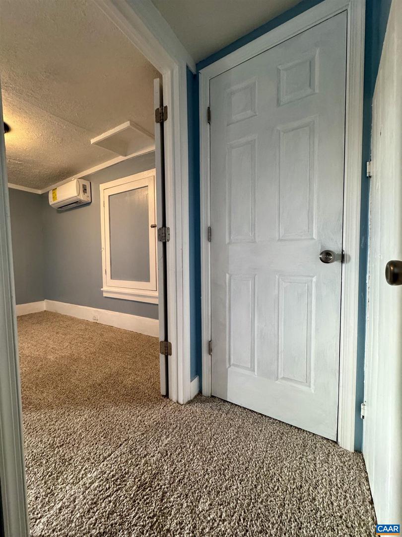 43 NISWANDER RD, STAUNTON, Virginia 24401, 4 Bedrooms Bedrooms, ,2 BathroomsBathrooms,Residential,For sale,43 NISWANDER RD,670985 MLS # 670985