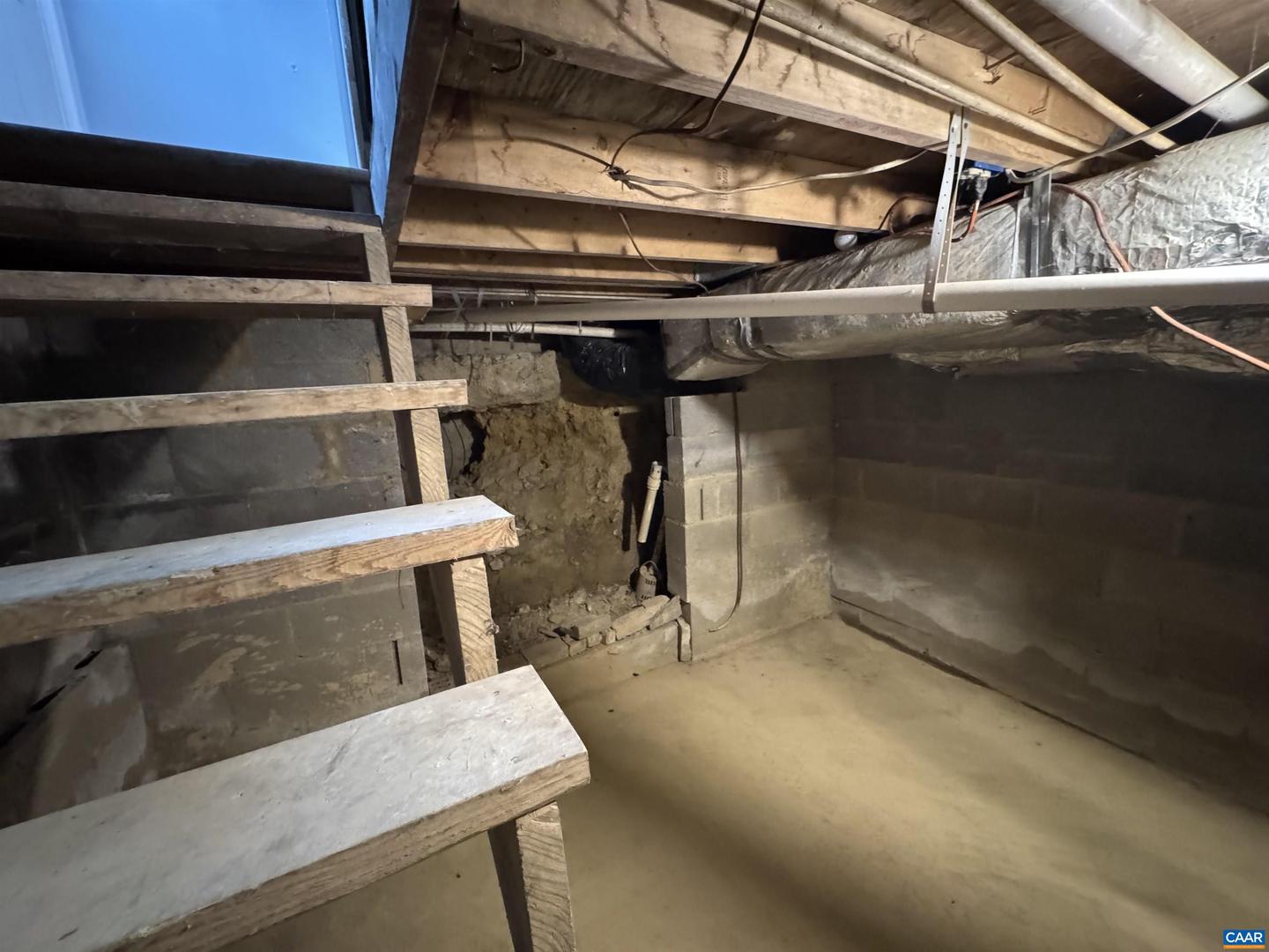 43 NISWANDER RD, STAUNTON, Virginia 24401, 4 Bedrooms Bedrooms, ,2 BathroomsBathrooms,Residential,For sale,43 NISWANDER RD,670985 MLS # 670985