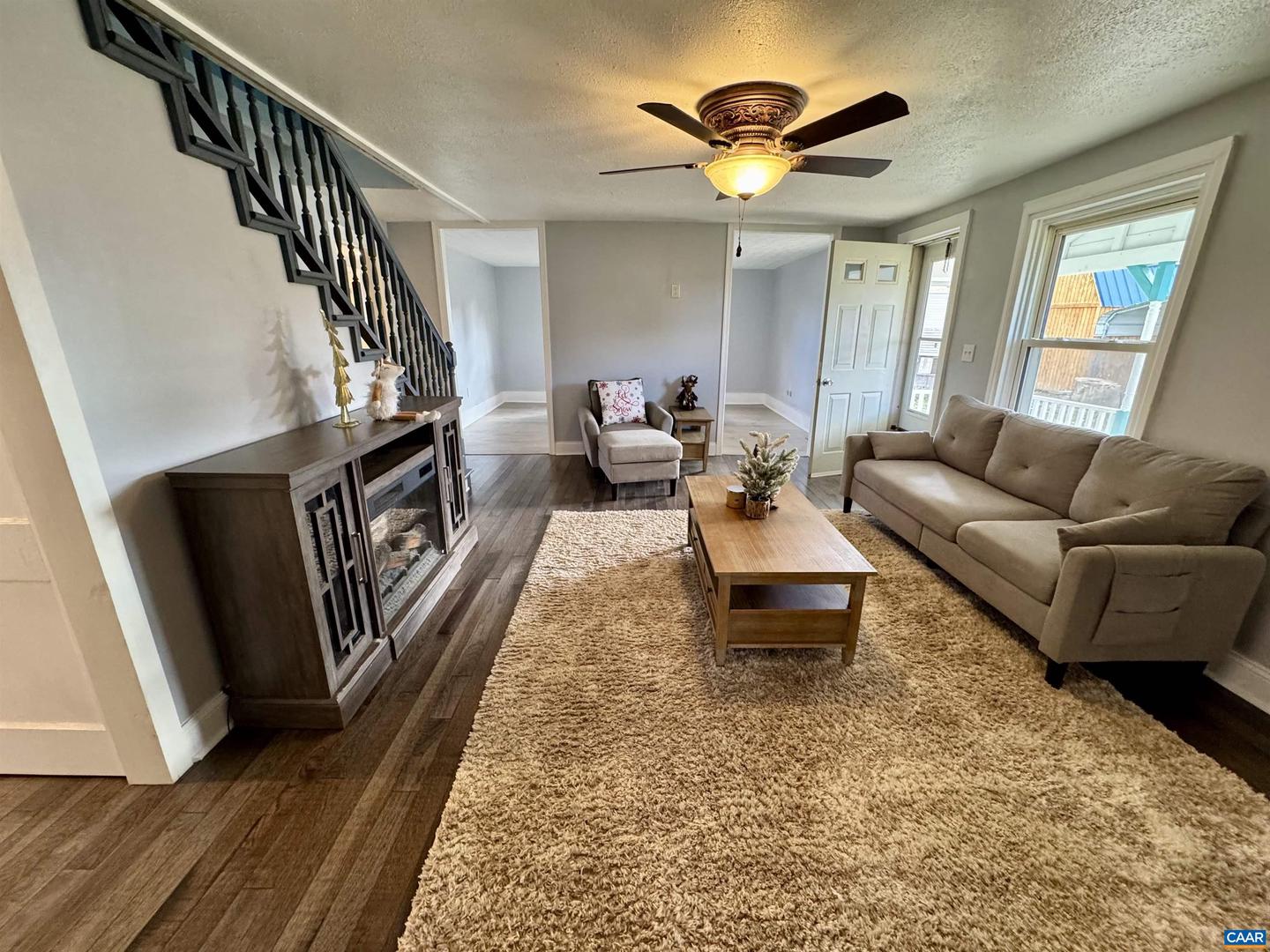 43 NISWANDER RD, STAUNTON, Virginia 24401, 4 Bedrooms Bedrooms, ,2 BathroomsBathrooms,Residential,For sale,43 NISWANDER RD,670985 MLS # 670985