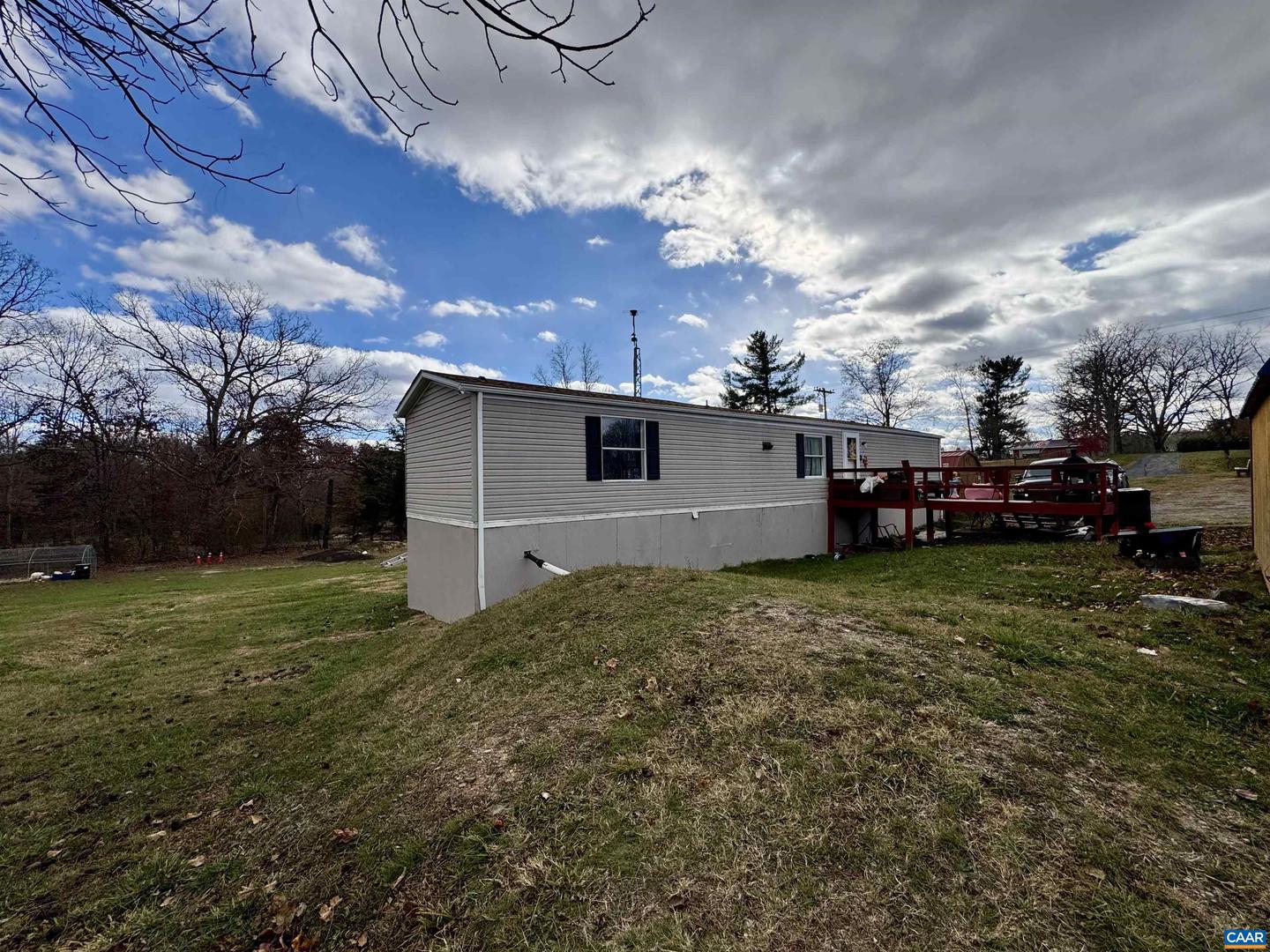 43 NISWANDER RD, STAUNTON, Virginia 24401, 4 Bedrooms Bedrooms, ,2 BathroomsBathrooms,Residential,For sale,43 NISWANDER RD,670985 MLS # 670985