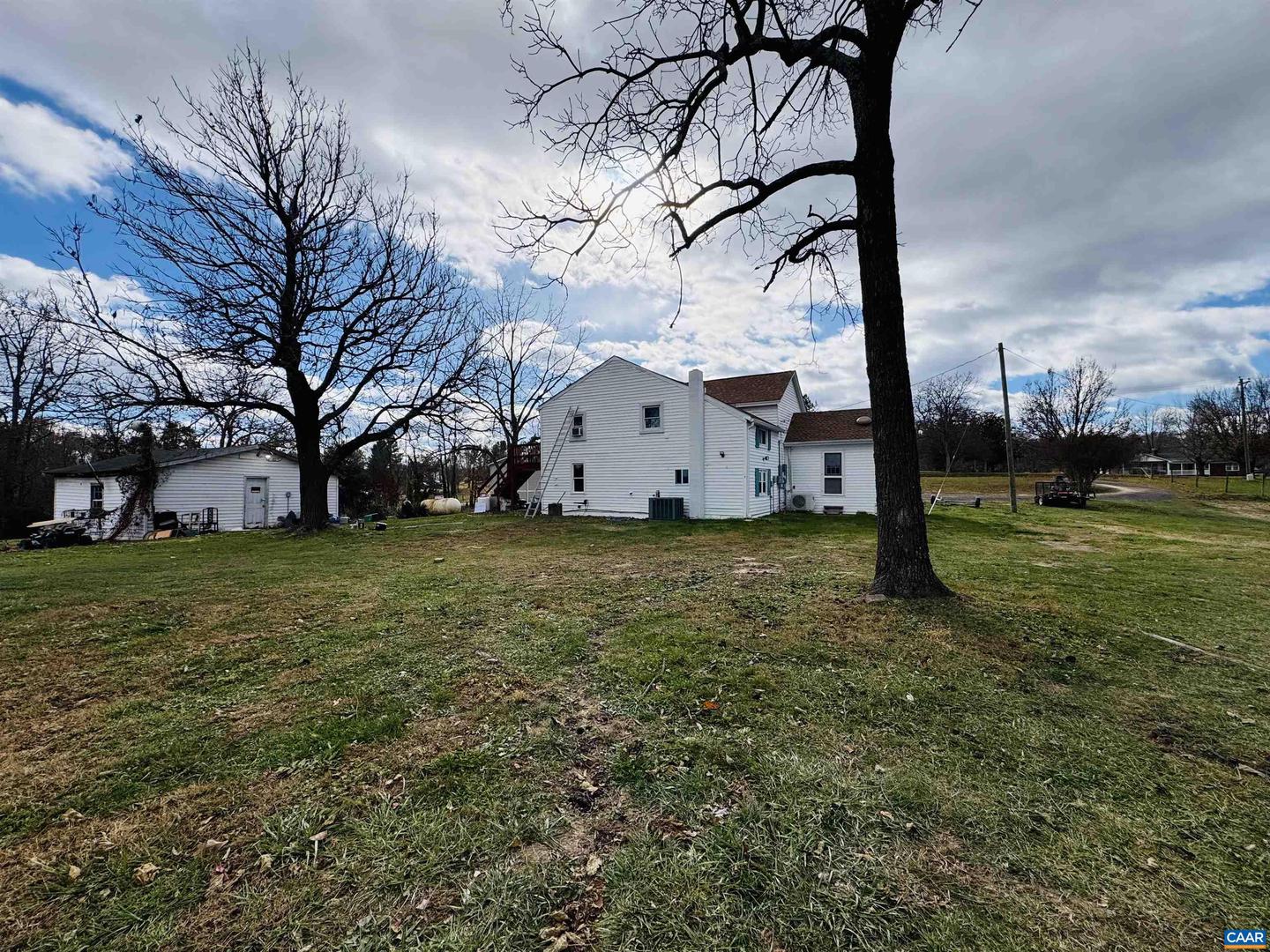 43 NISWANDER RD, STAUNTON, Virginia 24401, 4 Bedrooms Bedrooms, ,2 BathroomsBathrooms,Residential,For sale,43 NISWANDER RD,670985 MLS # 670985 43 NISWANDER RD, STAUNTON, Virginia 24401, 4 Bedrooms Bedrooms, ,2 BathroomsBathrooms,Residential,For sale,43 NISWANDER RD,670985 MLS # 670985