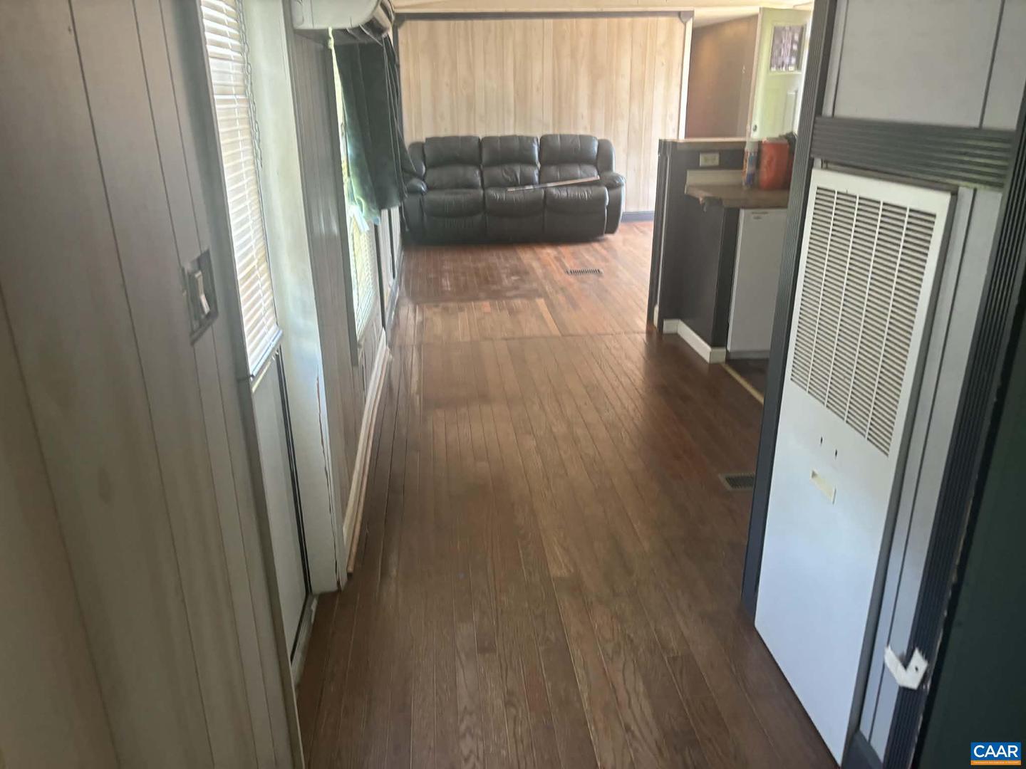 43 NISWANDER RD, STAUNTON, Virginia 24401, 4 Bedrooms Bedrooms, ,2 BathroomsBathrooms,Residential,For sale,43 NISWANDER RD,670985 MLS # 670985 43 NISWANDER RD, STAUNTON, Virginia 24401, 4 Bedrooms Bedrooms, ,2 BathroomsBathrooms,Residential,For sale,43 NISWANDER RD,670985 MLS # 670985