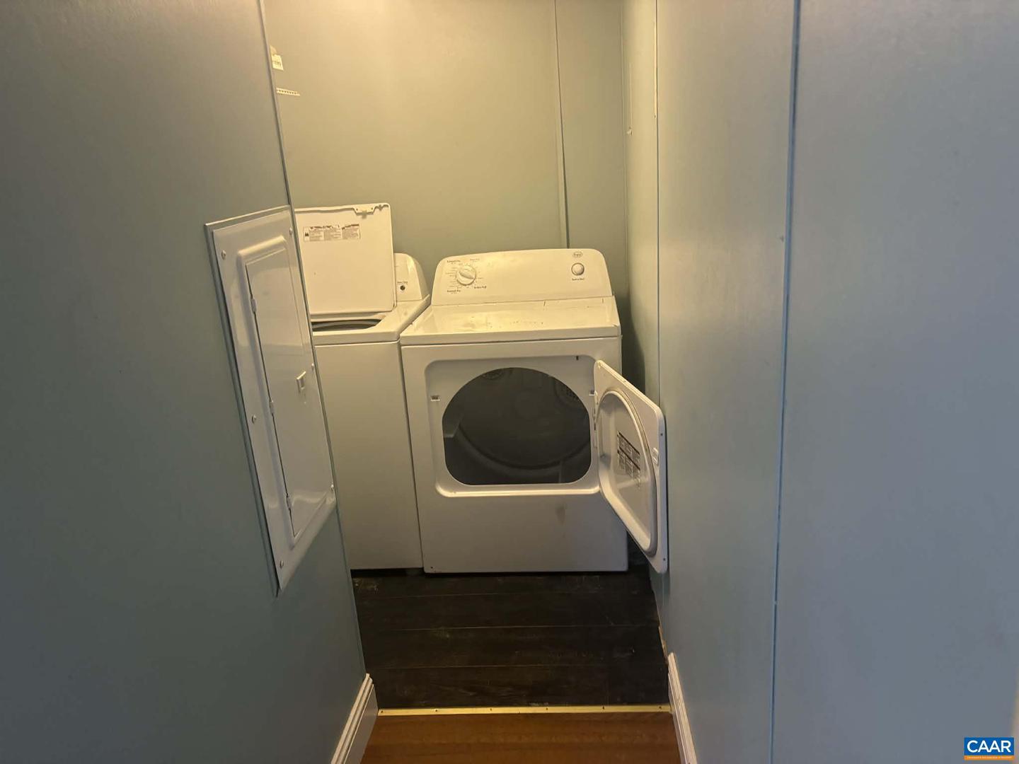 43 NISWANDER RD, STAUNTON, Virginia 24401, 4 Bedrooms Bedrooms, ,2 BathroomsBathrooms,Residential,For sale,43 NISWANDER RD,670985 MLS # 670985 43 NISWANDER RD, STAUNTON, Virginia 24401, 4 Bedrooms Bedrooms, ,2 BathroomsBathrooms,Residential,For sale,43 NISWANDER RD,670985 MLS # 670985