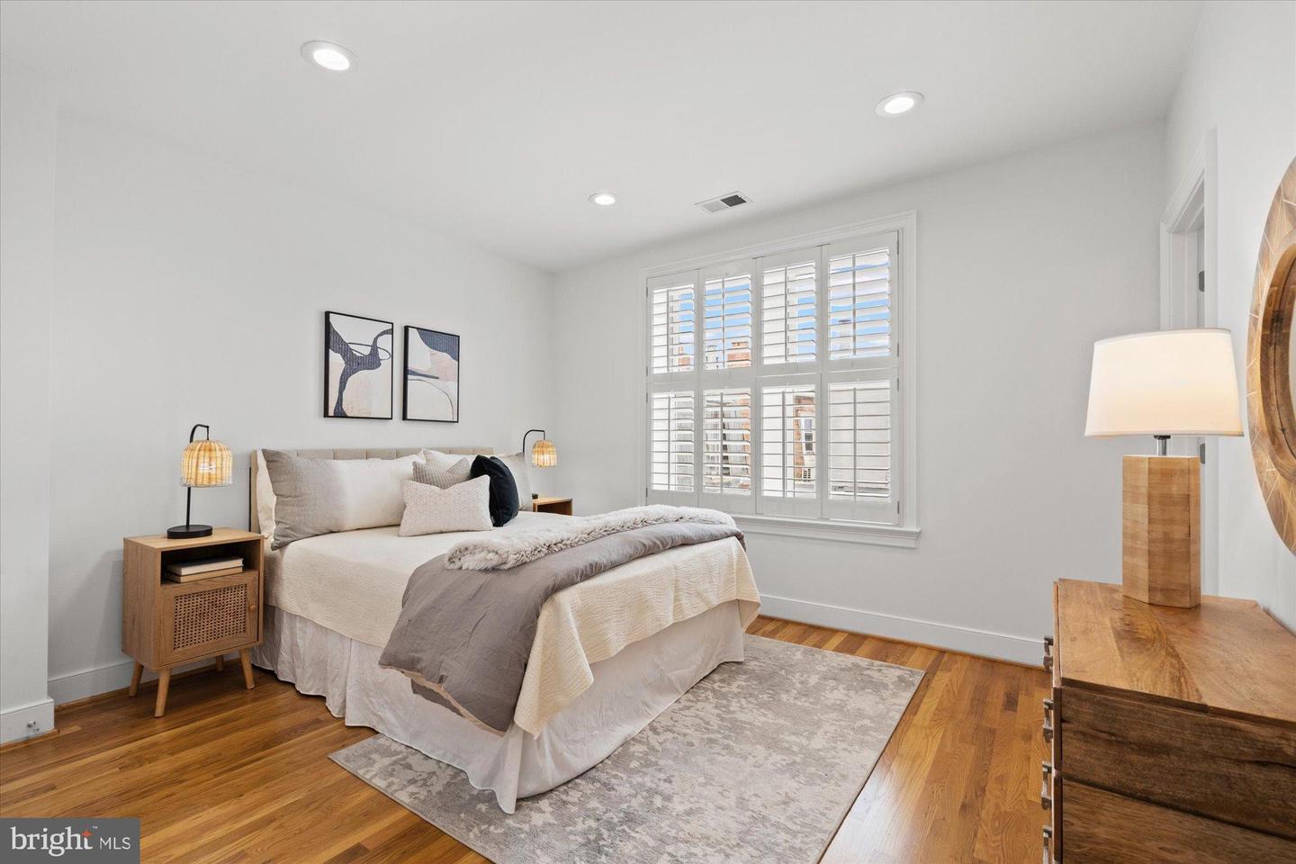 2145 N STREET NW #3, WASHINGTON, District Of Columbia 20037, 2 Bedrooms Bedrooms, 9 Rooms Rooms,2 BathroomsBathrooms,Residential,For sale,2145 N STREET NW #3,DCDC2231438 MLS # DCDC2231438