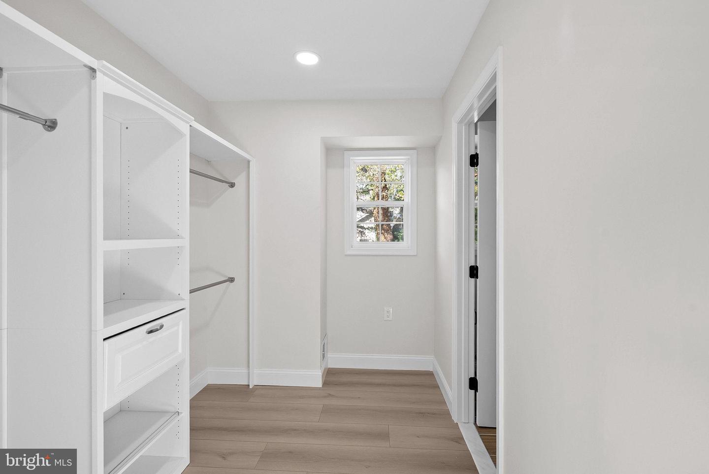 220 NORTH ST NE, LEESBURG, Virginia 20176, 4 Bedrooms Bedrooms, 15 Rooms Rooms,3 BathroomsBathrooms,Residential,For sale,220 NORTH ST NE,VALO2111014 MLS # VALO2111014 220 NORTH ST NE, LEESBURG, Virginia 20176, 4 Bedrooms Bedrooms, 15 Rooms Rooms,3 BathroomsBathrooms,Residential,For sale,220 NORTH ST NE,VALO2111014 MLS # VALO2111014