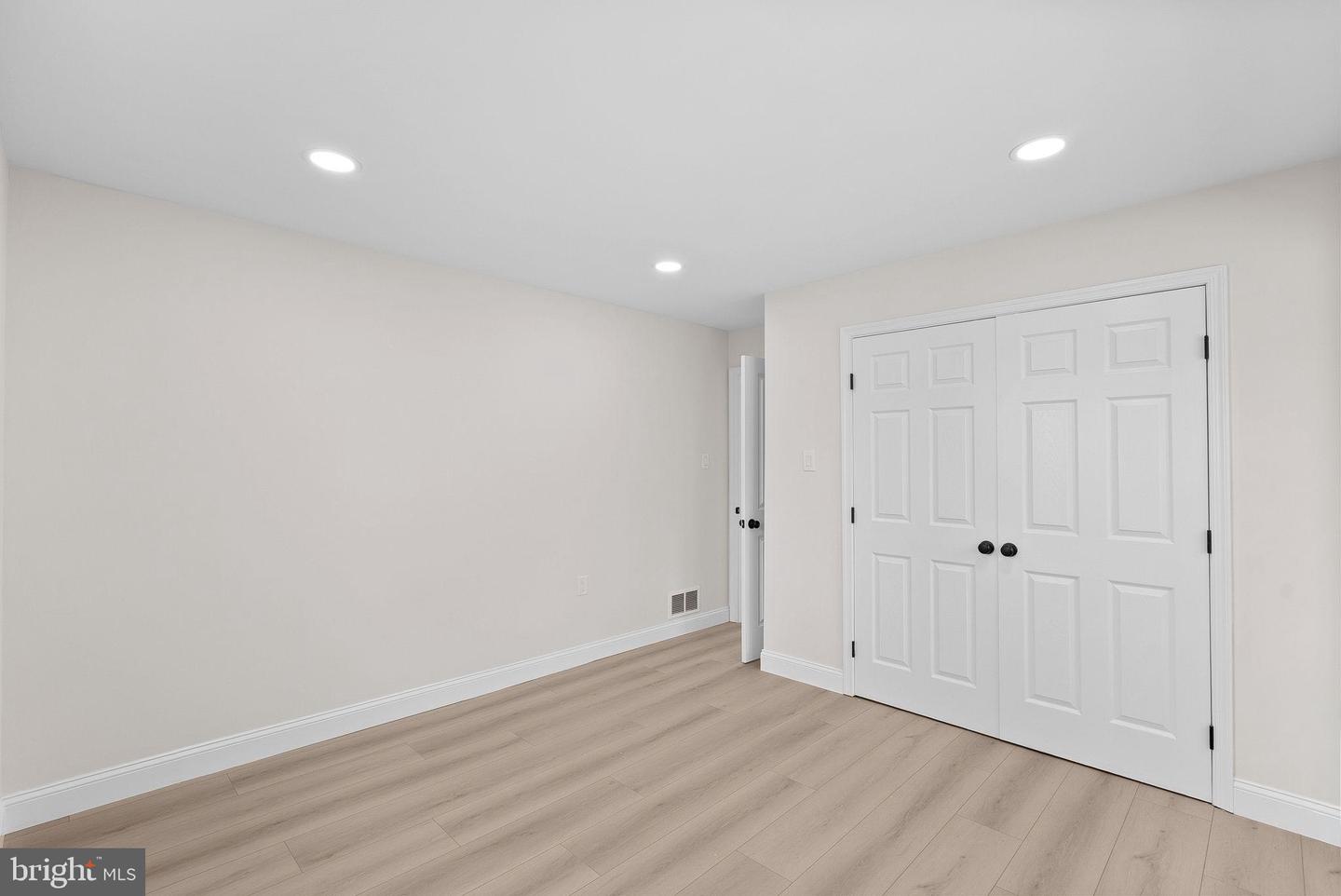 220 NORTH ST NE, LEESBURG, Virginia 20176, 4 Bedrooms Bedrooms, 15 Rooms Rooms,3 BathroomsBathrooms,Residential,For sale,220 NORTH ST NE,VALO2111014 MLS # VALO2111014 220 NORTH ST NE, LEESBURG, Virginia 20176, 4 Bedrooms Bedrooms, 15 Rooms Rooms,3 BathroomsBathrooms,Residential,For sale,220 NORTH ST NE,VALO2111014 MLS # VALO2111014