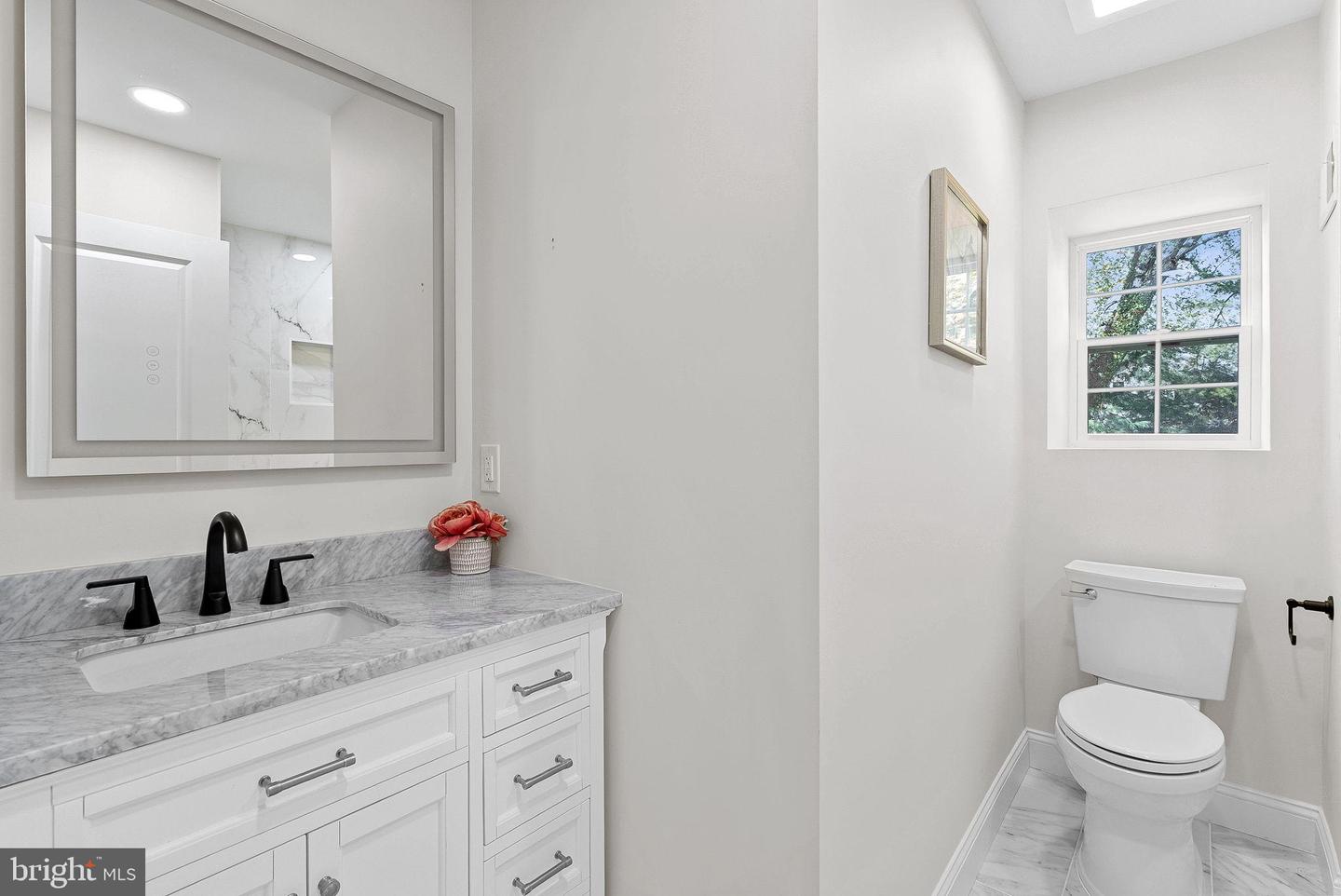 220 NORTH ST NE, LEESBURG, Virginia 20176, 4 Bedrooms Bedrooms, 15 Rooms Rooms,3 BathroomsBathrooms,Residential,For sale,220 NORTH ST NE,VALO2111014 MLS # VALO2111014 220 NORTH ST NE, LEESBURG, Virginia 20176, 4 Bedrooms Bedrooms, 15 Rooms Rooms,3 BathroomsBathrooms,Residential,For sale,220 NORTH ST NE,VALO2111014 MLS # VALO2111014