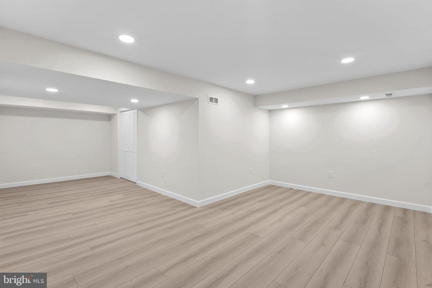 220 NORTH ST NE, LEESBURG, Virginia 20176, 4 Bedrooms Bedrooms, 15 Rooms Rooms,3 BathroomsBathrooms,Residential,For sale,220 NORTH ST NE,VALO2111014 MLS # VALO2111014 220 NORTH ST NE, LEESBURG, Virginia 20176, 4 Bedrooms Bedrooms, 15 Rooms Rooms,3 BathroomsBathrooms,Residential,For sale,220 NORTH ST NE,VALO2111014 MLS # VALO2111014