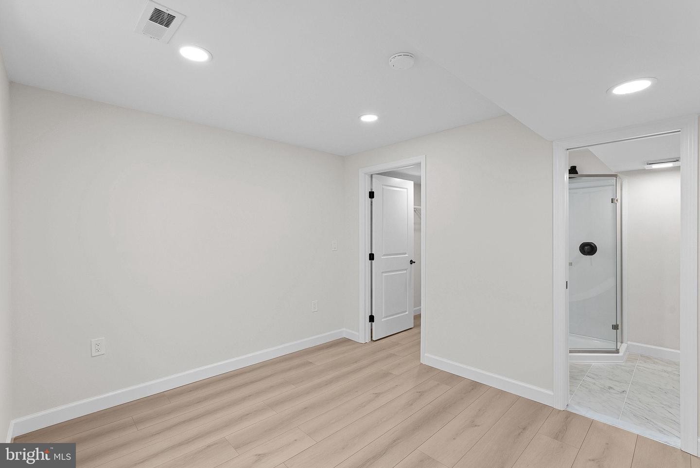 220 NORTH ST NE, LEESBURG, Virginia 20176, 4 Bedrooms Bedrooms, 15 Rooms Rooms,3 BathroomsBathrooms,Residential,For sale,220 NORTH ST NE,VALO2111014 MLS # VALO2111014 220 NORTH ST NE, LEESBURG, Virginia 20176, 4 Bedrooms Bedrooms, 15 Rooms Rooms,3 BathroomsBathrooms,Residential,For sale,220 NORTH ST NE,VALO2111014 MLS # VALO2111014