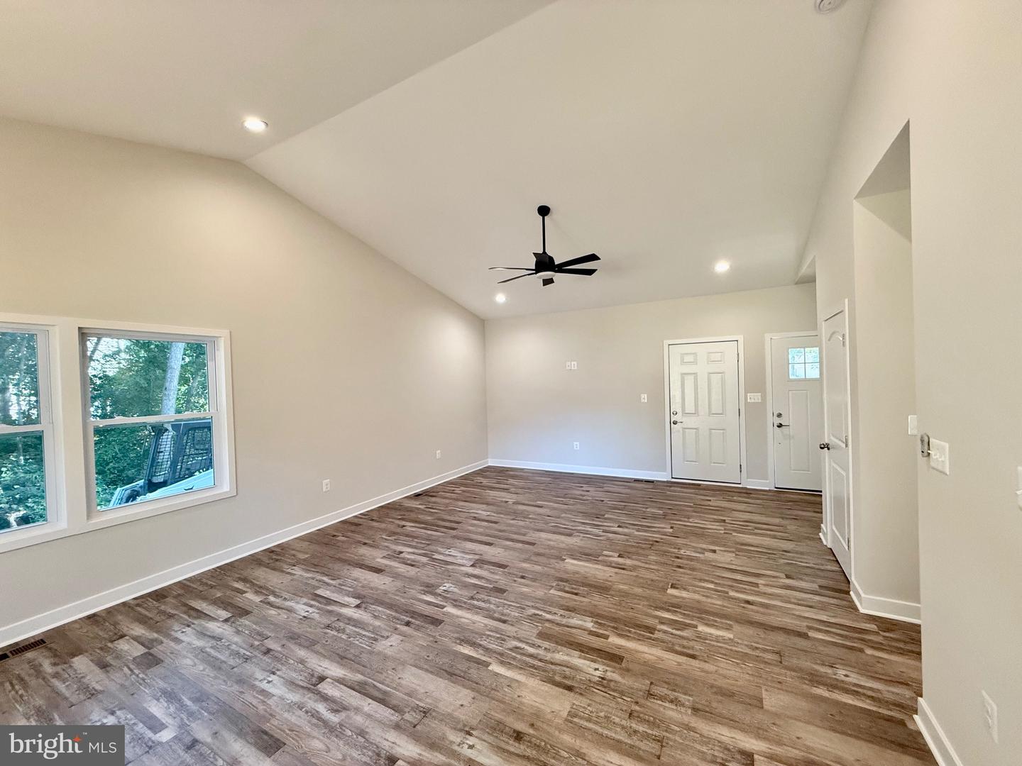 228 DALE DR, COLONIAL BEACH, Virginia 22443, 3 Bedrooms Bedrooms, ,2 BathroomsBathrooms,Residential,For sale,228 DALE DR,VAWE2010096 MLS # VAWE2010096