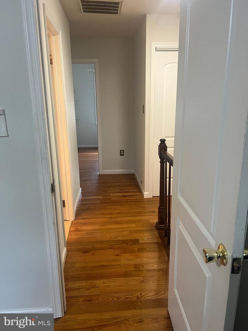 14432 FOUR CHIMNEY DR, CENTREVILLE, Virginia 20120, 3 Bedrooms Bedrooms, ,3 BathroomsBathrooms,Residential,For sale,14432 FOUR CHIMNEY DR,VAFX2278764 MLS # VAFX2278764