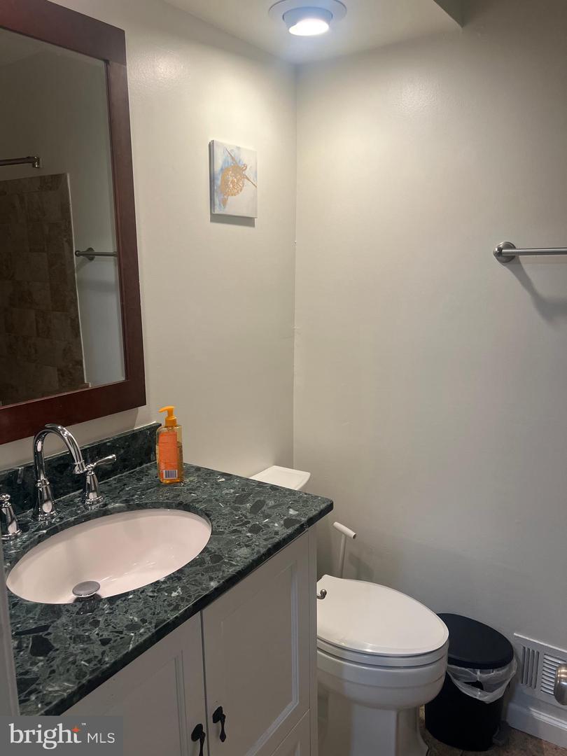 14432 FOUR CHIMNEY DR, CENTREVILLE, Virginia 20120, 3 Bedrooms Bedrooms, ,3 BathroomsBathrooms,Residential,For sale,14432 FOUR CHIMNEY DR,VAFX2278764 MLS # VAFX2278764