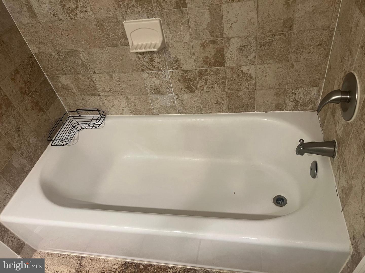 14432 FOUR CHIMNEY DR, CENTREVILLE, Virginia 20120, 3 Bedrooms Bedrooms, ,3 BathroomsBathrooms,Residential,For sale,14432 FOUR CHIMNEY DR,VAFX2278764 MLS # VAFX2278764