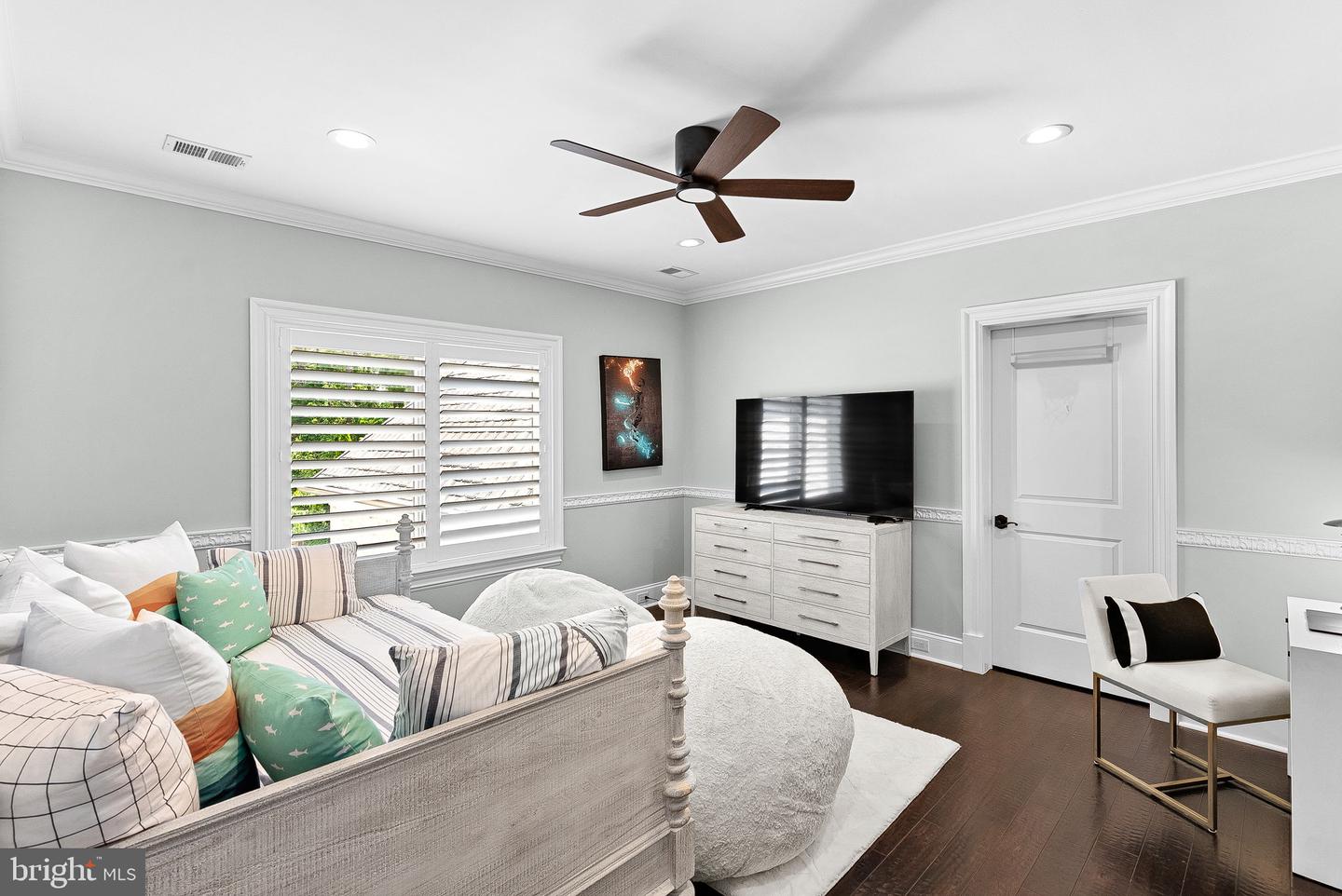 22608 CREIGHTON FARMS DR, LEESBURG, Virginia 20175, 5 Bedrooms Bedrooms, ,6 BathroomsBathrooms,Residential,For sale,22608 CREIGHTON FARMS DR,VALO2111028 MLS # VALO2111028 22608 CREIGHTON FARMS DR, LEESBURG, Virginia 20175, 5 Bedrooms Bedrooms, ,6 BathroomsBathrooms,Residential,For sale,22608 CREIGHTON FARMS DR,VALO2111028 MLS # VALO2111028