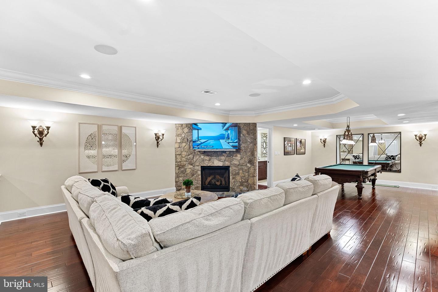 22608 CREIGHTON FARMS DR, LEESBURG, Virginia 20175, 5 Bedrooms Bedrooms, ,6 BathroomsBathrooms,Residential,For sale,22608 CREIGHTON FARMS DR,VALO2111028 MLS # VALO2111028 22608 CREIGHTON FARMS DR, LEESBURG, Virginia 20175, 5 Bedrooms Bedrooms, ,6 BathroomsBathrooms,Residential,For sale,22608 CREIGHTON FARMS DR,VALO2111028 MLS # VALO2111028