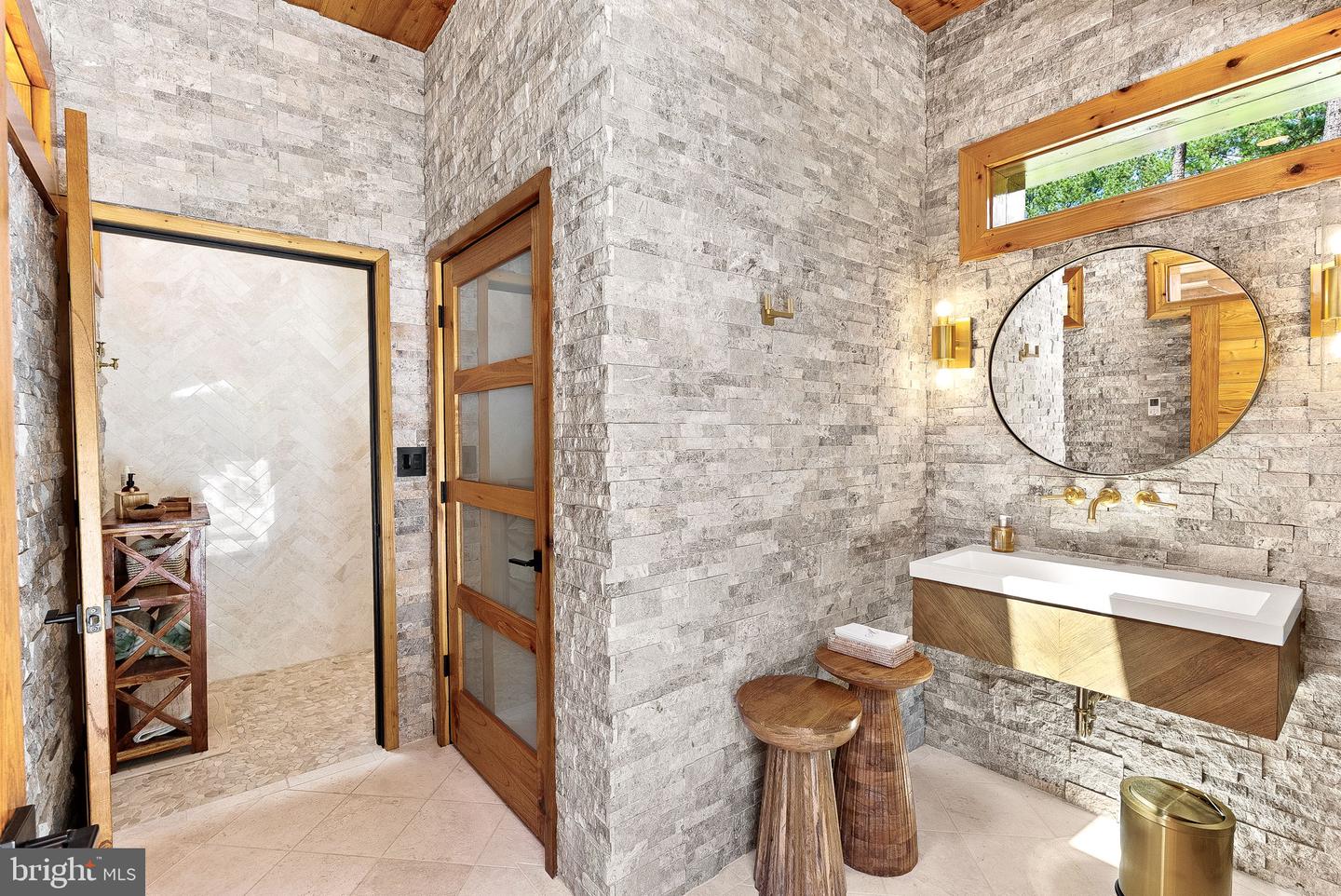 22608 CREIGHTON FARMS DR, LEESBURG, Virginia 20175, 5 Bedrooms Bedrooms, ,6 BathroomsBathrooms,Residential,For sale,22608 CREIGHTON FARMS DR,VALO2111028 MLS # VALO2111028 22608 CREIGHTON FARMS DR, LEESBURG, Virginia 20175, 5 Bedrooms Bedrooms, ,6 BathroomsBathrooms,Residential,For sale,22608 CREIGHTON FARMS DR,VALO2111028 MLS # VALO2111028