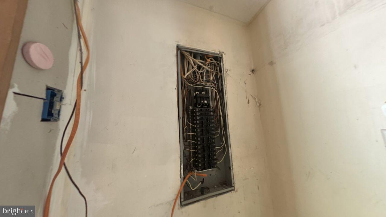 954 WOLF CREEK HWY, NARROWS, Virginia 24124, 3 Bedrooms Bedrooms, ,1 BathroomBathrooms,Residential,For sale,954 WOLF CREEK HWY,VAGI2000018 MLS # VAGI2000018 954 WOLF CREEK HWY, NARROWS, Virginia 24124, 3 Bedrooms Bedrooms, ,1 BathroomBathrooms,Residential,For sale,954 WOLF CREEK HWY,VAGI2000018 MLS # VAGI2000018