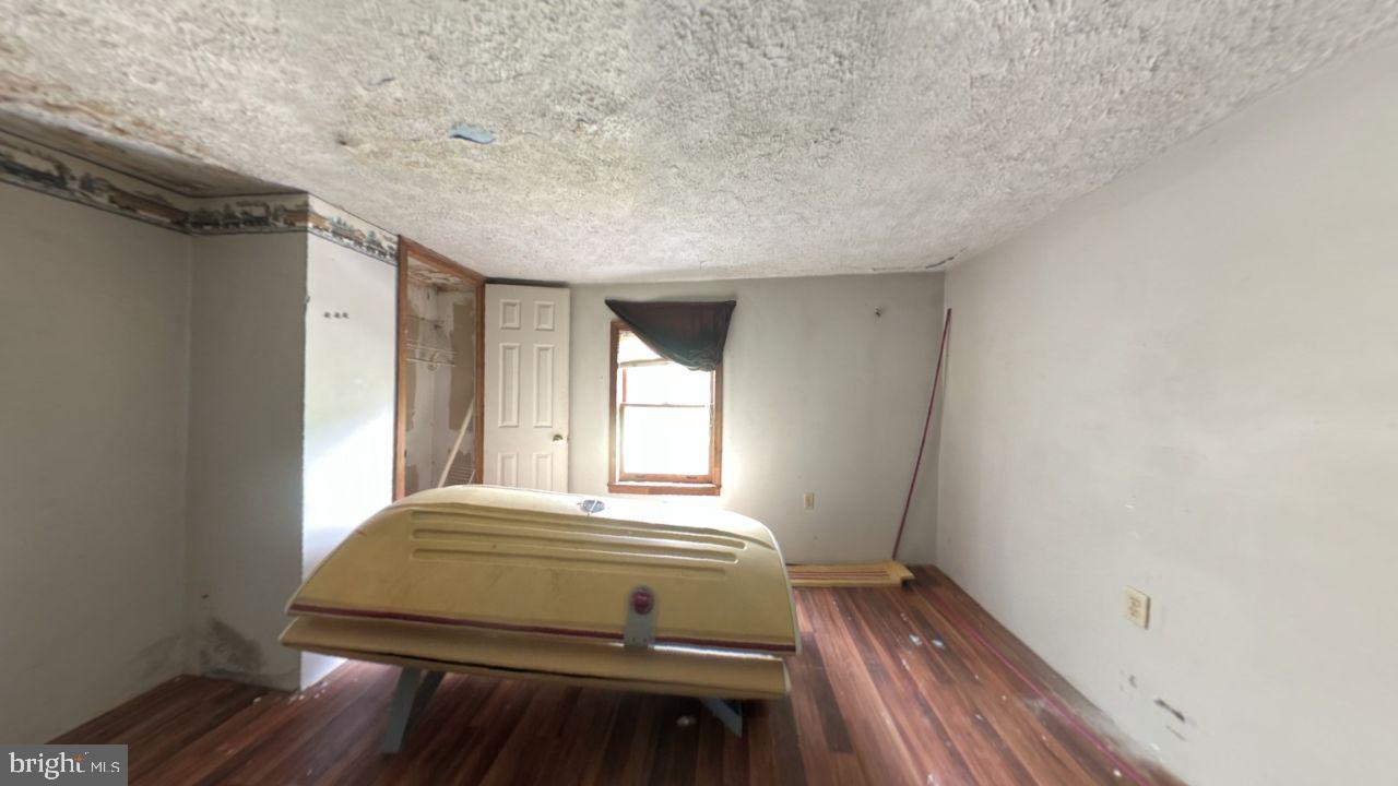 954 WOLF CREEK HWY, NARROWS, Virginia 24124, 3 Bedrooms Bedrooms, ,1 BathroomBathrooms,Residential,For sale,954 WOLF CREEK HWY,VAGI2000018 MLS # VAGI2000018 954 WOLF CREEK HWY, NARROWS, Virginia 24124, 3 Bedrooms Bedrooms, ,1 BathroomBathrooms,Residential,For sale,954 WOLF CREEK HWY,VAGI2000018 MLS # VAGI2000018