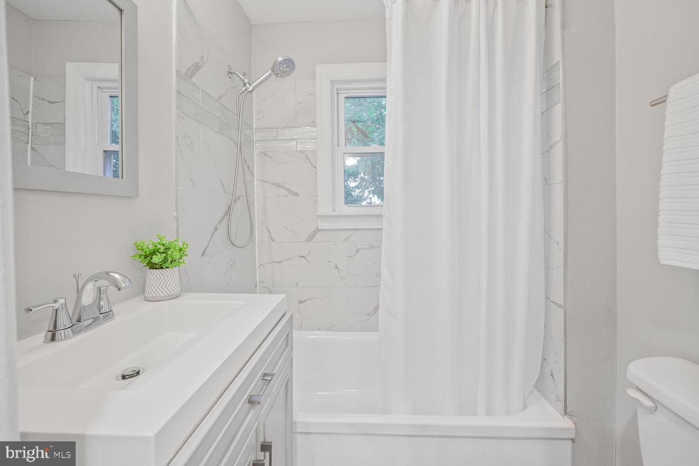 1459 MORRIS RD SE, WASHINGTON, District Of Columbia 20020, 3 Bedrooms Bedrooms, ,2 BathroomsBathrooms,Residential,For sale,1459 MORRIS RD SE,DCDC2200650 MLS # DCDC2200650