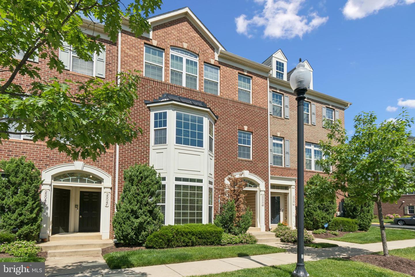 2506 HURSTON LN NE #G, WASHINGTON, District Of Columbia 20018, 3 Bedrooms Bedrooms, ,2 BathroomsBathrooms,Residential,For sale,2506 HURSTON LN NE #G,DCDC2203598 MLS # DCDC2203598