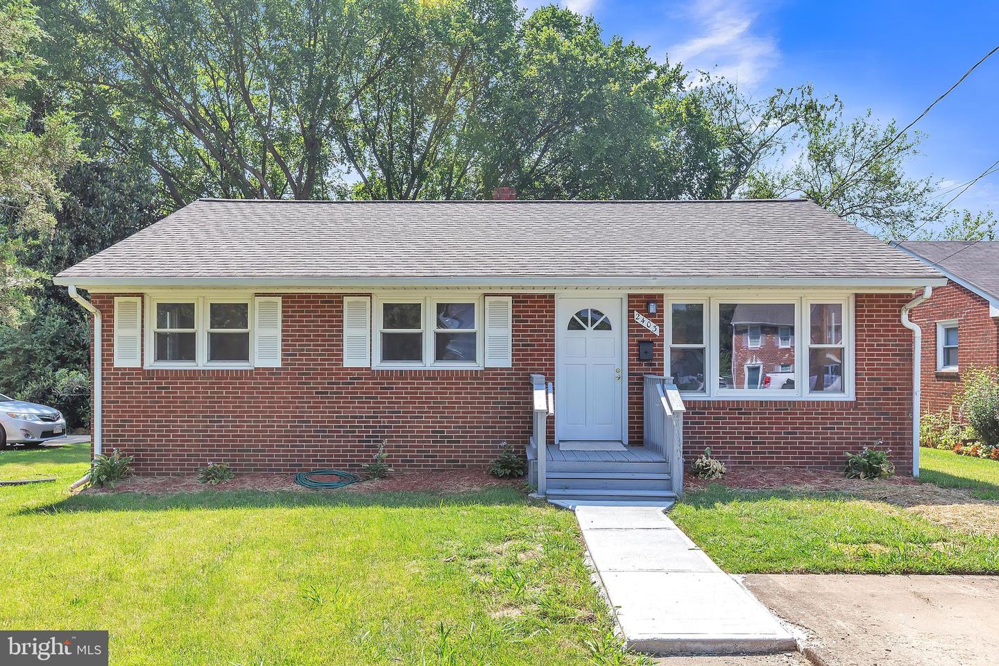 2403 LAFAYETTE BLVD, FREDERICKSBURG, Virginia 22401, 3 Bedrooms Bedrooms, ,2 BathroomsBathrooms,Residential,For sale,2403 LAFAYETTE BLVD,VAFB2008584 MLS # VAFB2008584