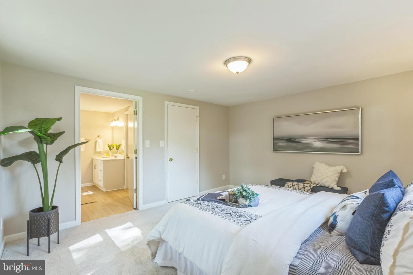 2403 LAFAYETTE BLVD, FREDERICKSBURG, Virginia 22401, 3 Bedrooms Bedrooms, ,2 BathroomsBathrooms,Residential,For sale,2403 LAFAYETTE BLVD,VAFB2008584 MLS # VAFB2008584 2403 LAFAYETTE BLVD, FREDERICKSBURG, Virginia 22401, 3 Bedrooms Bedrooms, ,2 BathroomsBathrooms,Residential,For sale,2403 LAFAYETTE BLVD,VAFB2008584 MLS # VAFB2008584