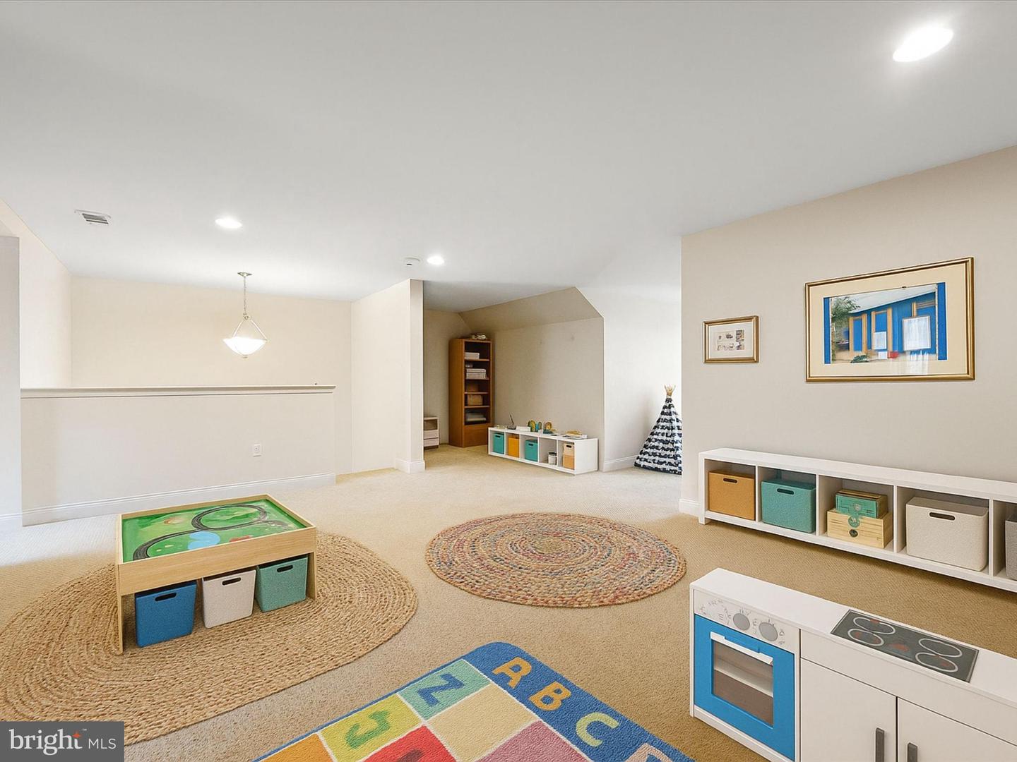 23052 SUNBURY ST, ASHBURN, Virginia 20148, 3 Bedrooms Bedrooms, ,3 BathroomsBathrooms,Residential,For sale,23052 SUNBURY ST,VALO2104040 MLS # VALO2104040