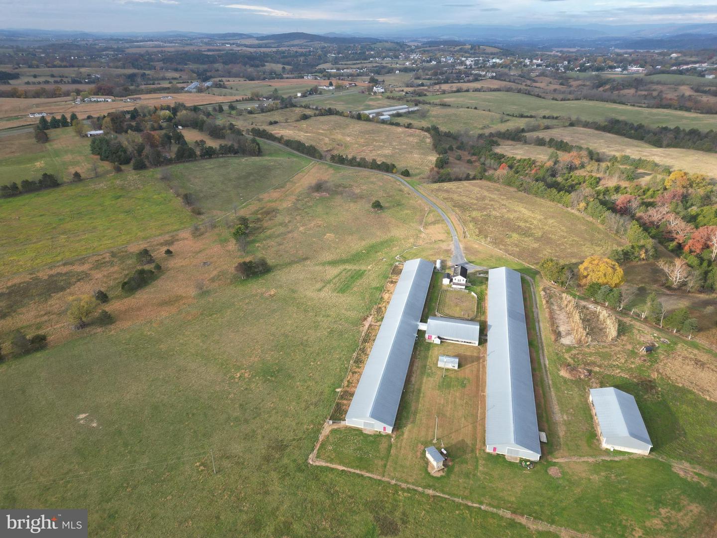 499 E LEE HWY, NEW MARKET, Virginia 22844, ,Farm,For sale,499 E LEE HWY,VASH2012988 MLS # VASH2012988 499 E LEE HWY, NEW MARKET, Virginia 22844, ,Farm,For sale,499 E LEE HWY,VASH2012988 MLS # VASH2012988