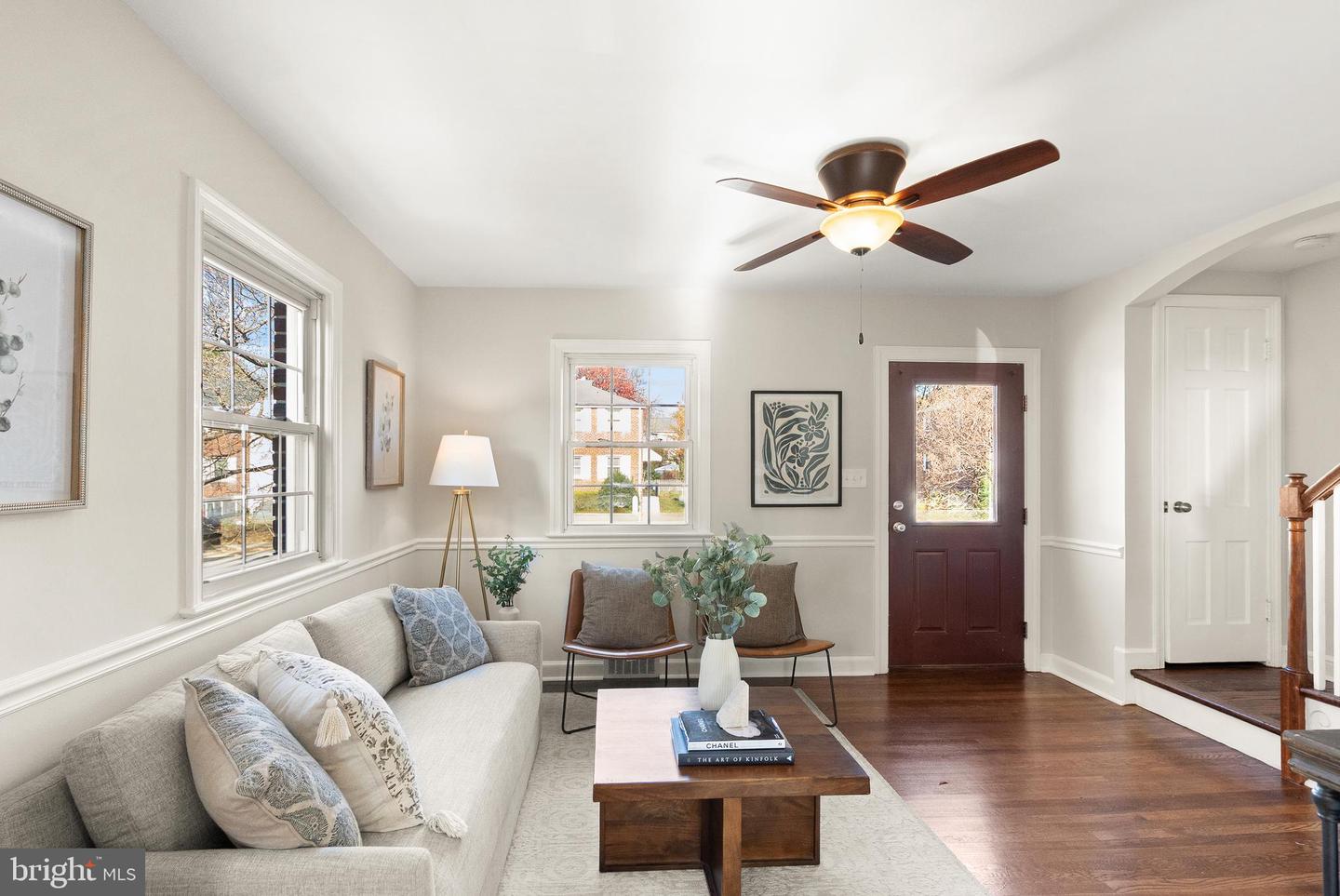 3726 3RD ST S, ARLINGTON, Virginia 22204, 2 Bedrooms Bedrooms, ,1 BathroomBathrooms,Residential,For sale,3726 3RD ST S,VAAR2063178 MLS # VAAR2063178