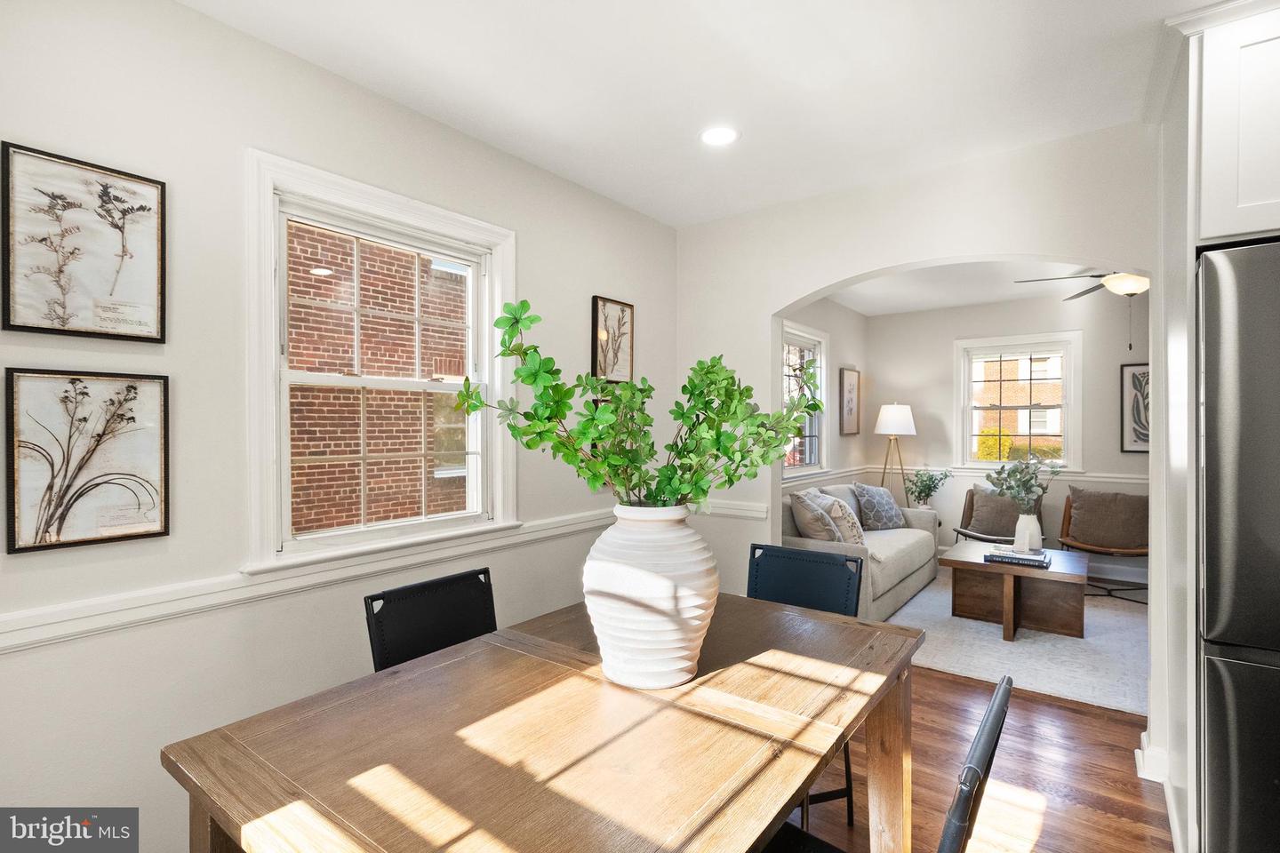 3726 3RD ST S, ARLINGTON, Virginia 22204, 2 Bedrooms Bedrooms, ,1 BathroomBathrooms,Residential,For sale,3726 3RD ST S,VAAR2063178 MLS # VAAR2063178