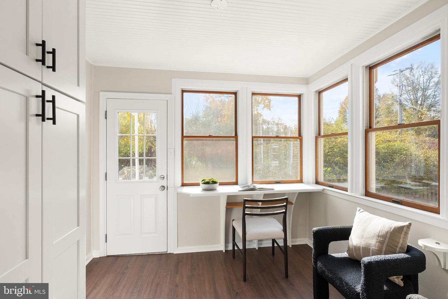 3726 3RD ST S, ARLINGTON, Virginia 22204, 2 Bedrooms Bedrooms, ,1 BathroomBathrooms,Residential,For sale,3726 3RD ST S,VAAR2063178 MLS # VAAR2063178