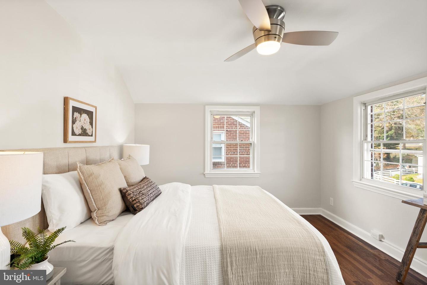 3726 3RD ST S, ARLINGTON, Virginia 22204, 2 Bedrooms Bedrooms, ,1 BathroomBathrooms,Residential,For sale,3726 3RD ST S,VAAR2063178 MLS # VAAR2063178