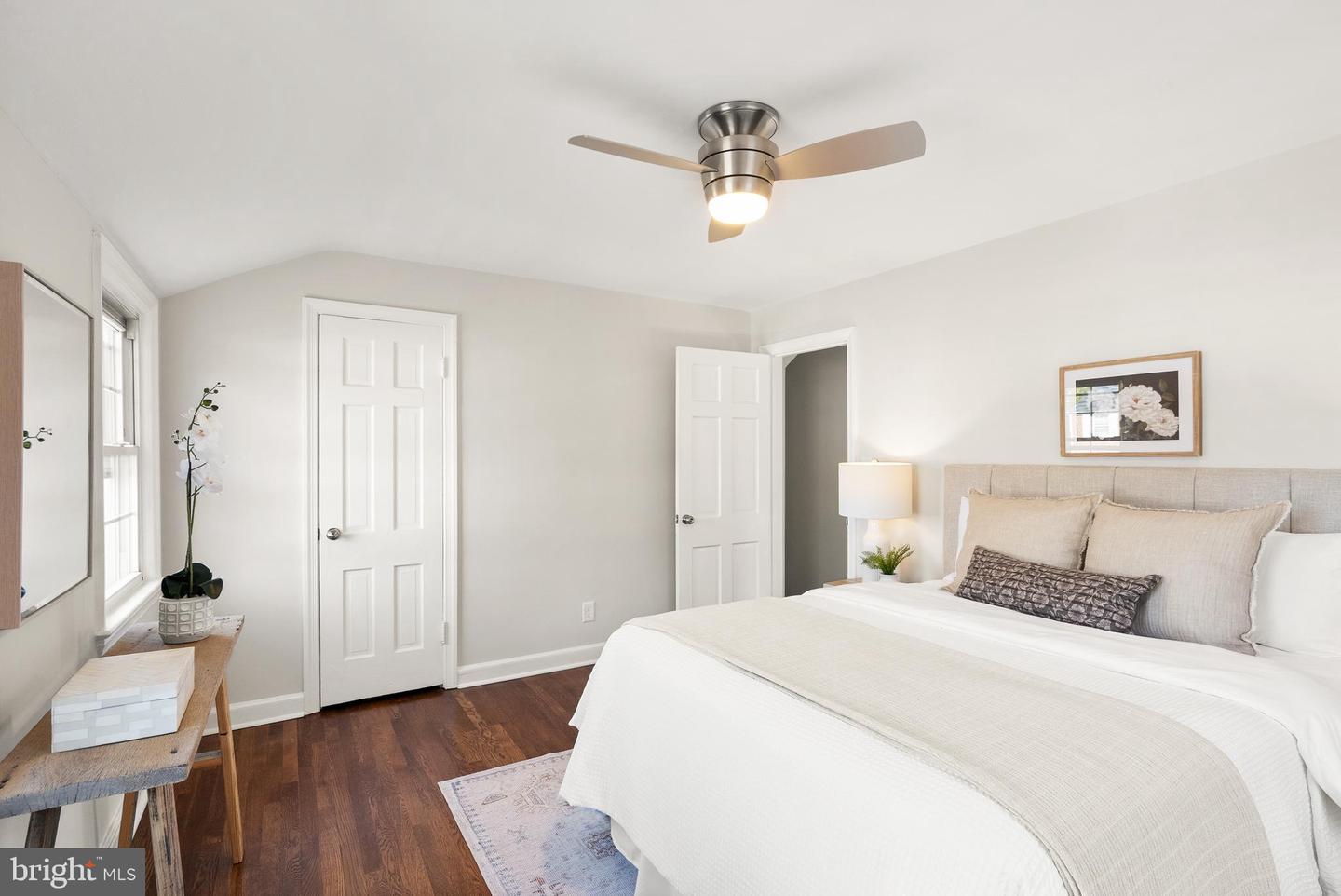 3726 3RD ST S, ARLINGTON, Virginia 22204, 2 Bedrooms Bedrooms, ,1 BathroomBathrooms,Residential,For sale,3726 3RD ST S,VAAR2063178 MLS # VAAR2063178