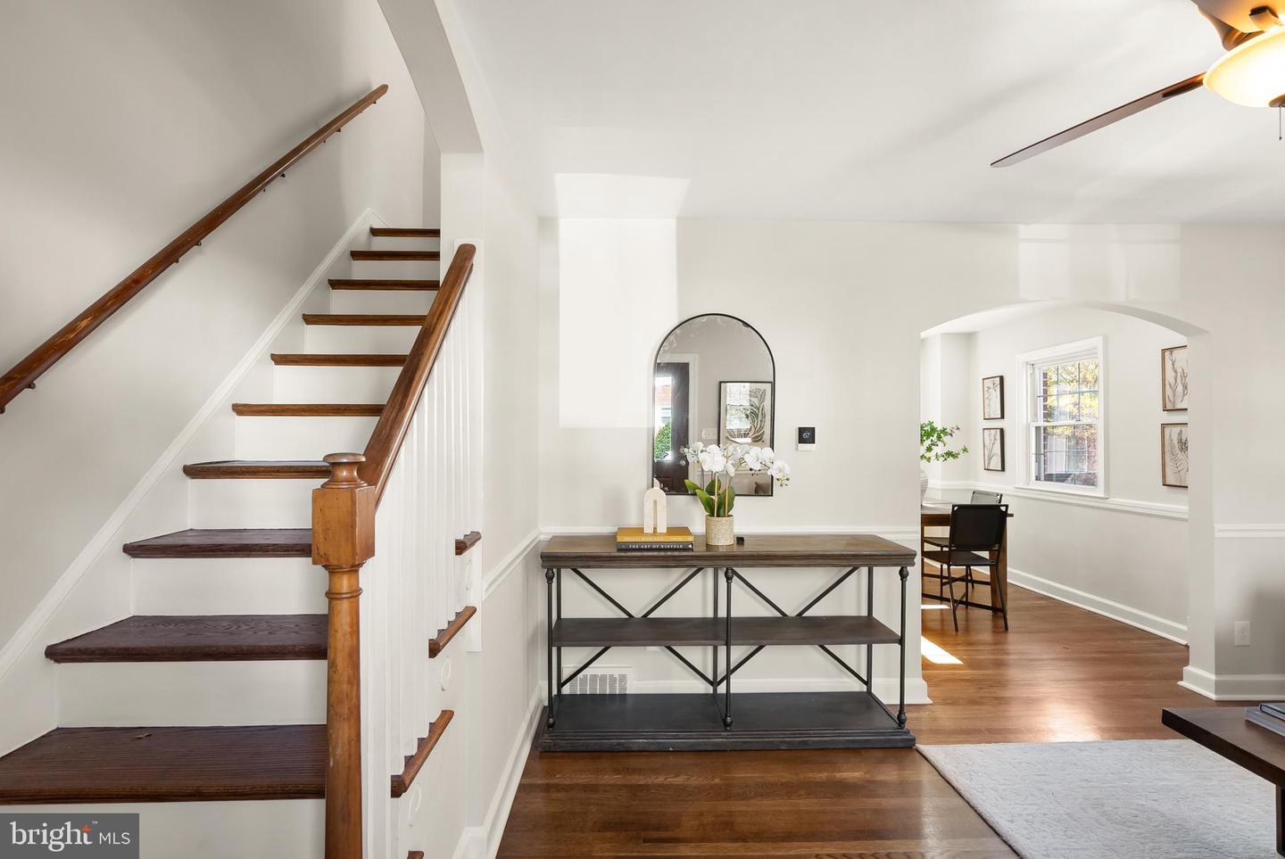 3726 3RD ST S, ARLINGTON, Virginia 22204, 2 Bedrooms Bedrooms, ,1 BathroomBathrooms,Residential,For sale,3726 3RD ST S,VAAR2063178 MLS # VAAR2063178