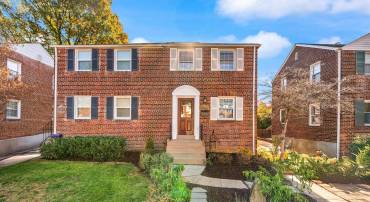 3726 3RD ST S, ARLINGTON, Virginia 22204, 2 Bedrooms Bedrooms, ,1 BathroomBathrooms,Residential,For sale,3726 3RD ST S,VAAR2063178 MLS # VAAR2063178