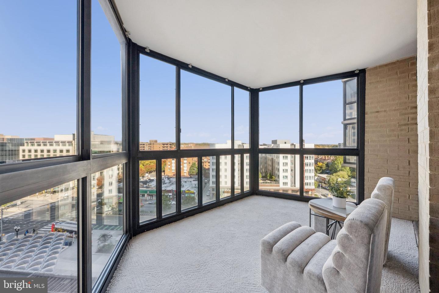 900 N STAFFORD ST #915, ARLINGTON, Virginia 22203, 2 Bedrooms Bedrooms, ,2 BathroomsBathrooms,Residential,For sale,900 N STAFFORD ST #915,VAAR2064150 MLS # VAAR2064150