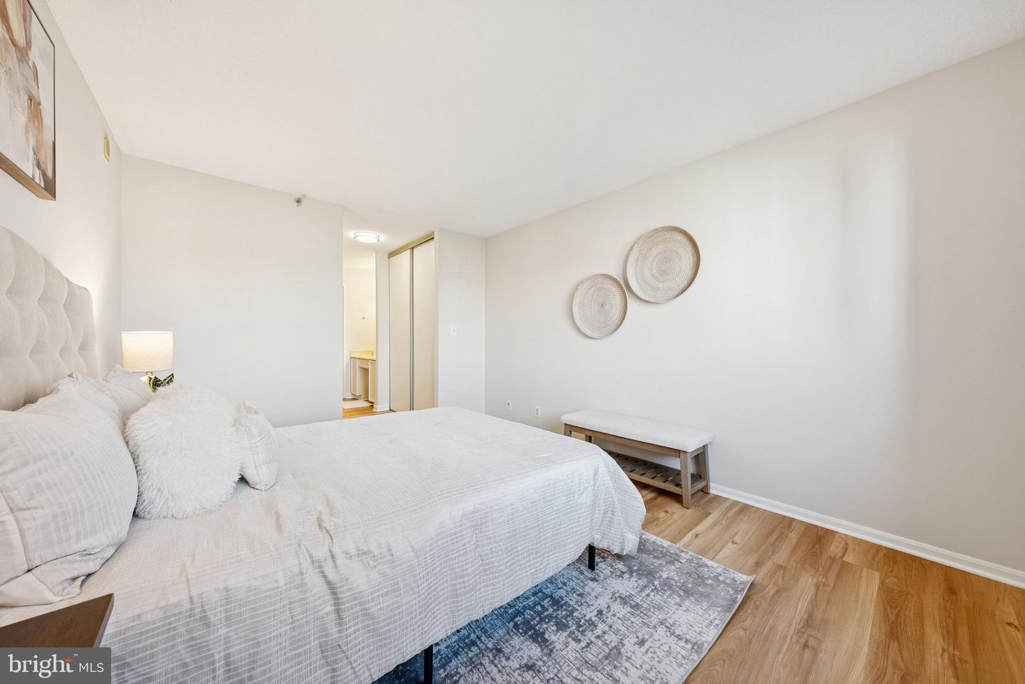 900 N STAFFORD ST #915, ARLINGTON, Virginia 22203, 2 Bedrooms Bedrooms, ,2 BathroomsBathrooms,Residential,For sale,900 N STAFFORD ST #915,VAAR2064150 MLS # VAAR2064150