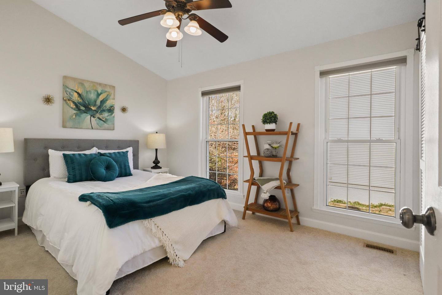 7250 PARSONS CT, ALEXANDRIA, Virginia 22306, 2 Bedrooms Bedrooms, ,1 BathroomBathrooms,Residential,For sale,7250 PARSONS CT,VAFX2273058 MLS # VAFX2273058