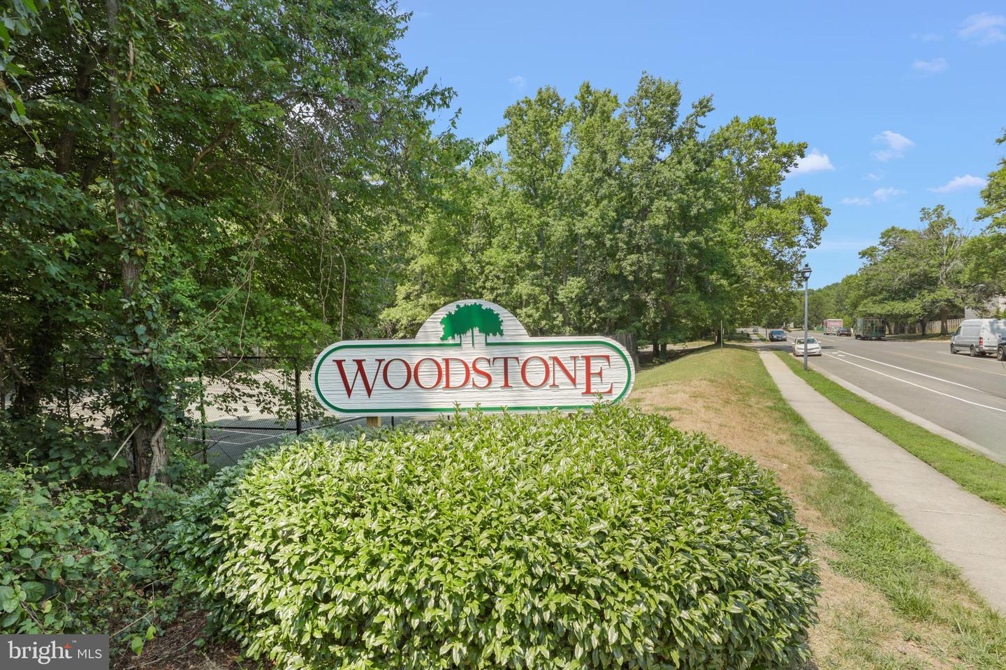 7250 PARSONS CT, ALEXANDRIA, Virginia 22306, 2 Bedrooms Bedrooms, ,1 BathroomBathrooms,Residential,For sale,7250 PARSONS CT,VAFX2273058 MLS # VAFX2273058