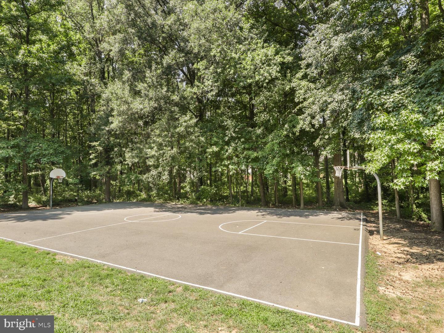 7250 PARSONS CT, ALEXANDRIA, Virginia 22306, 2 Bedrooms Bedrooms, ,1 BathroomBathrooms,Residential,For sale,7250 PARSONS CT,VAFX2273058 MLS # VAFX2273058