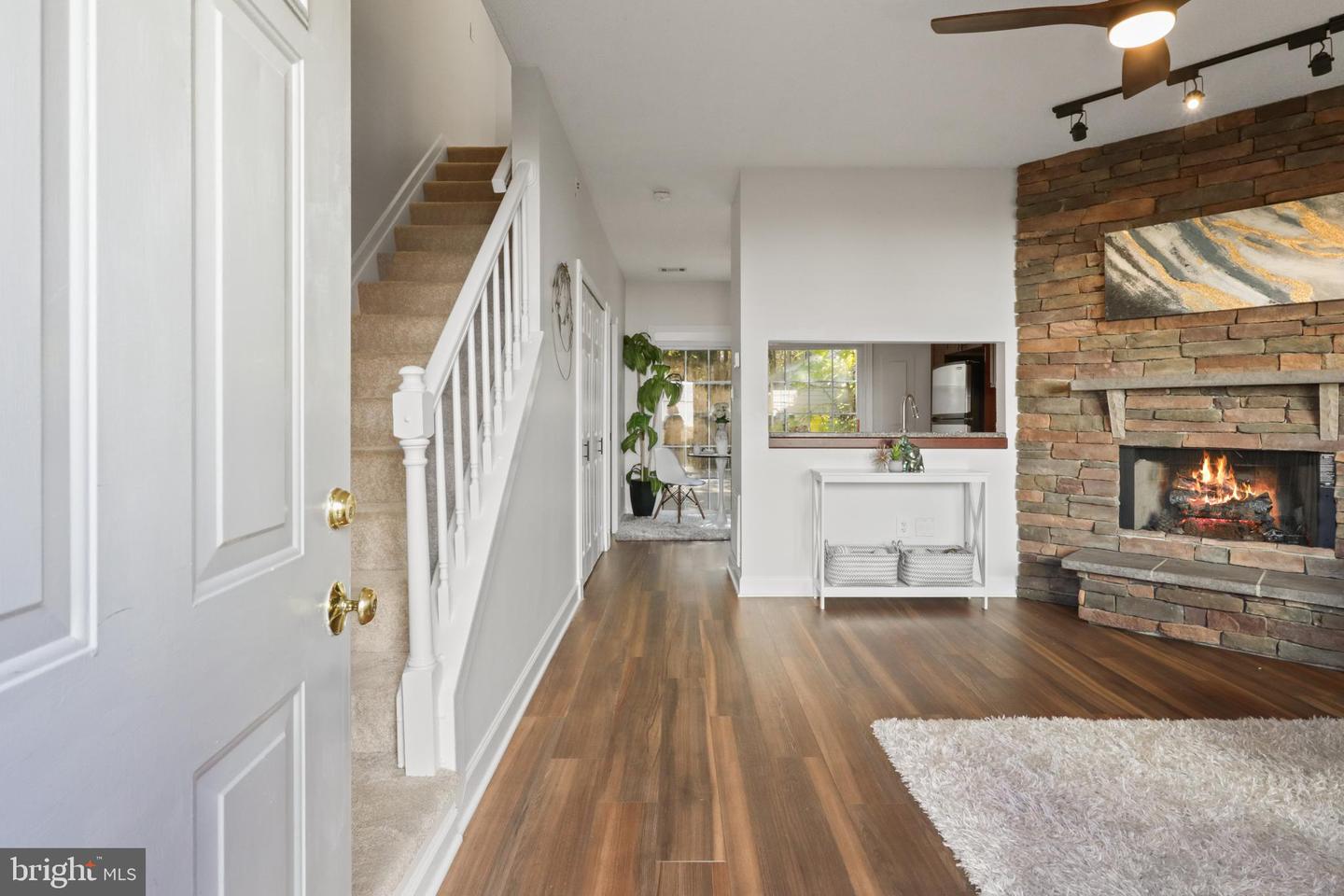 7250 PARSONS CT, ALEXANDRIA, Virginia 22306, 2 Bedrooms Bedrooms, ,1 BathroomBathrooms,Residential,For sale,7250 PARSONS CT,VAFX2273058 MLS # VAFX2273058