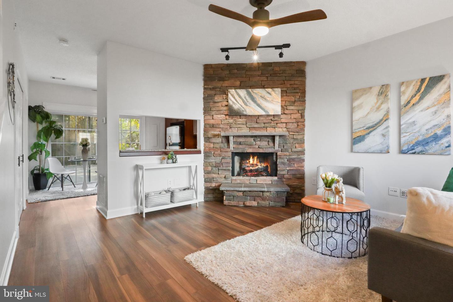 7250 PARSONS CT, ALEXANDRIA, Virginia 22306, 2 Bedrooms Bedrooms, ,1 BathroomBathrooms,Residential,For sale,7250 PARSONS CT,VAFX2273058 MLS # VAFX2273058