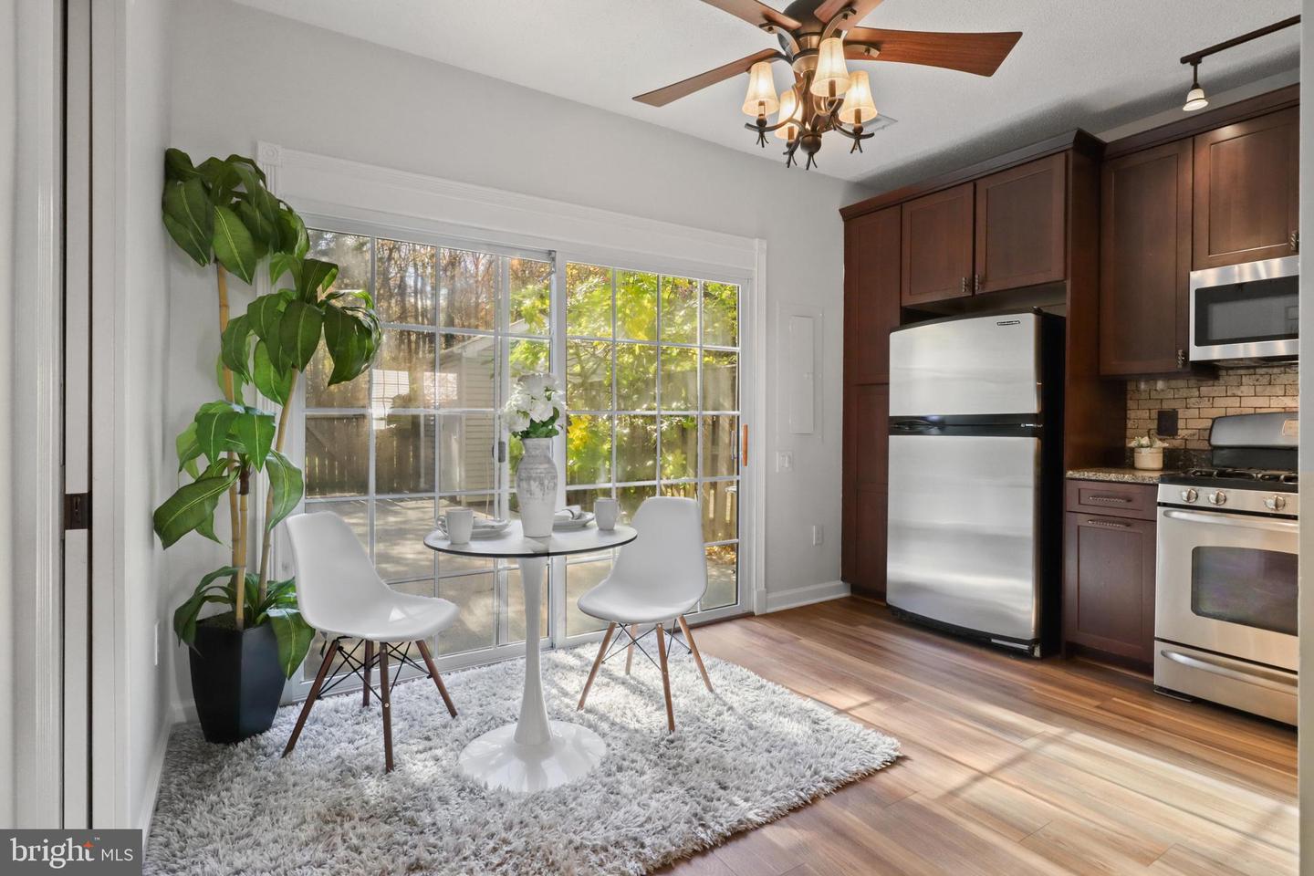 7250 PARSONS CT, ALEXANDRIA, Virginia 22306, 2 Bedrooms Bedrooms, ,1 BathroomBathrooms,Residential,For sale,7250 PARSONS CT,VAFX2273058 MLS # VAFX2273058