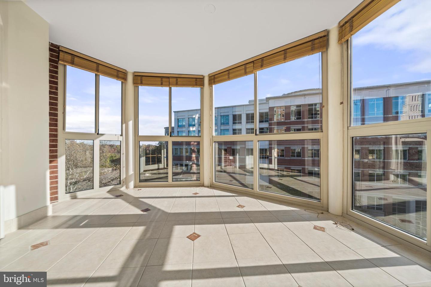 2121 JAMIESON AVE #609, ALEXANDRIA, Virginia 22314, 2 Bedrooms Bedrooms, ,2 BathroomsBathrooms,Residential,For sale,2121 JAMIESON AVE #609,VAAX2050628 MLS # VAAX2050628 2121 JAMIESON AVE #609, ALEXANDRIA, Virginia 22314, 2 Bedrooms Bedrooms, ,2 BathroomsBathrooms,Residential,For sale,2121 JAMIESON AVE #609,VAAX2050628 MLS # VAAX2050628