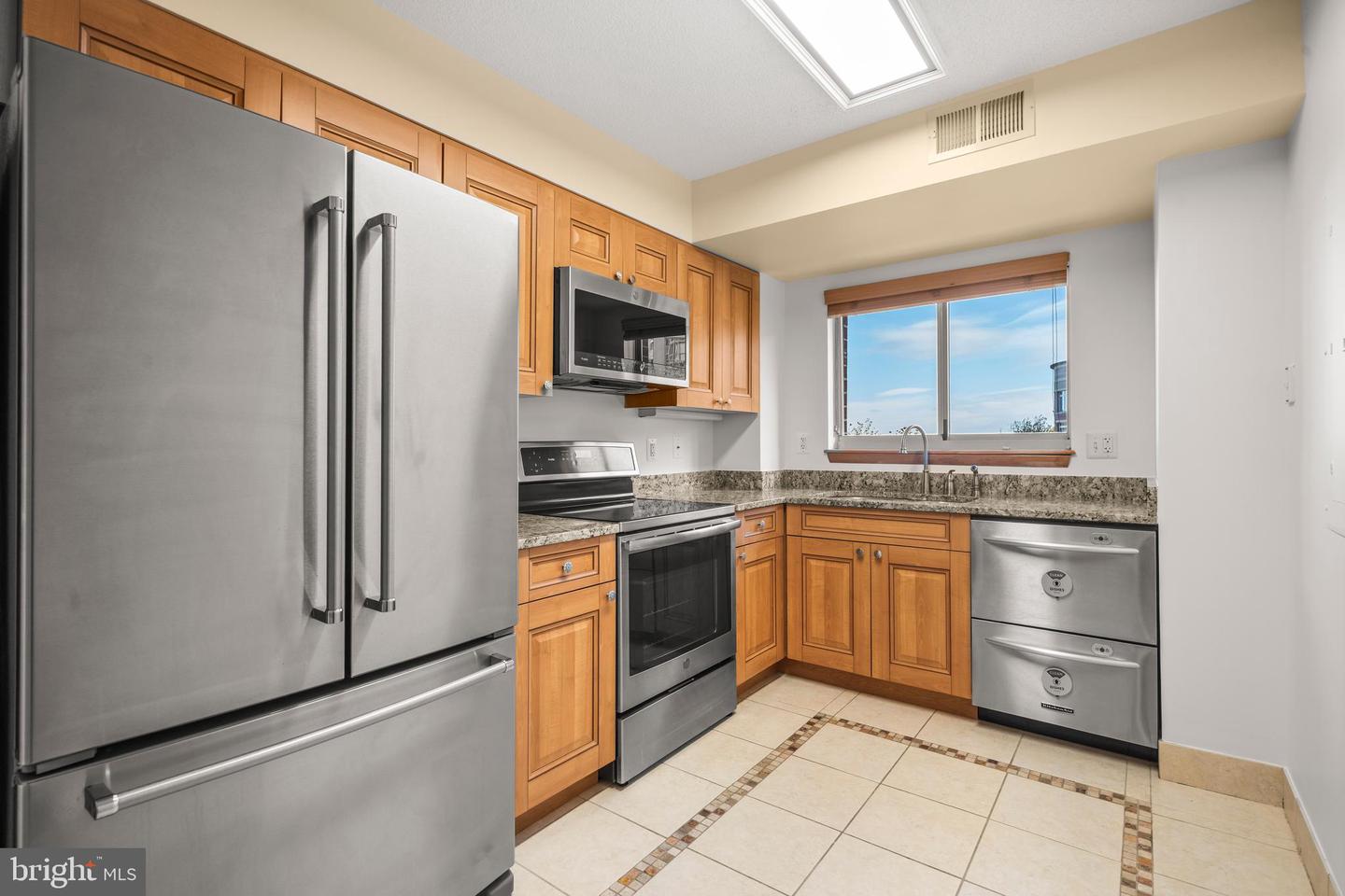 2121 JAMIESON AVE #609, ALEXANDRIA, Virginia 22314, 2 Bedrooms Bedrooms, ,2 BathroomsBathrooms,Residential,For sale,2121 JAMIESON AVE #609,VAAX2050628 MLS # VAAX2050628 2121 JAMIESON AVE #609, ALEXANDRIA, Virginia 22314, 2 Bedrooms Bedrooms, ,2 BathroomsBathrooms,Residential,For sale,2121 JAMIESON AVE #609,VAAX2050628 MLS # VAAX2050628