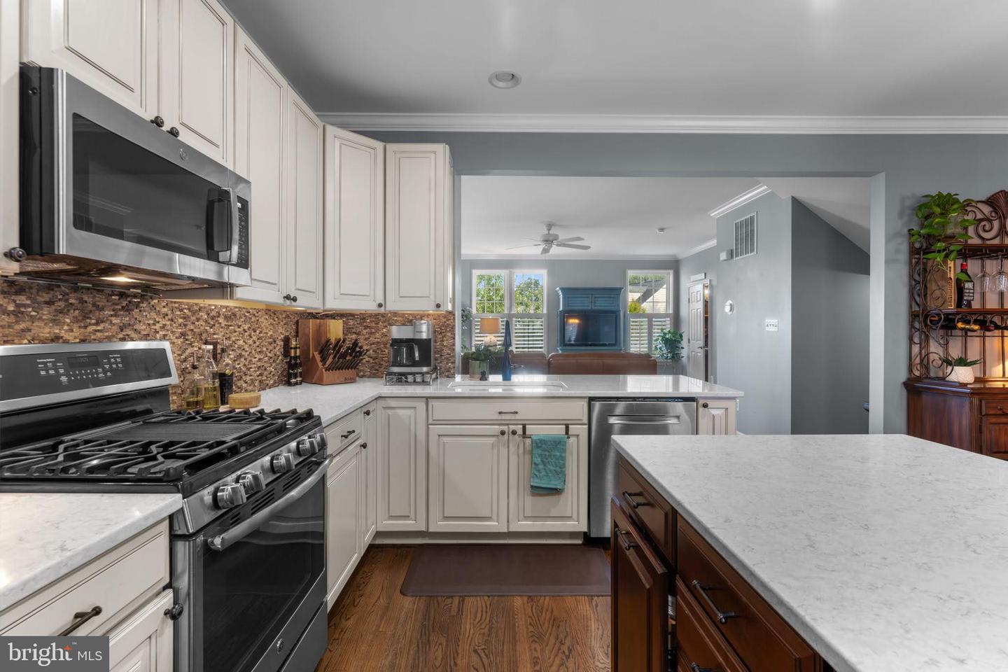 12658 STONE LINED CIR, WOODBRIDGE, Virginia 22192, 3 Bedrooms Bedrooms, ,2 BathroomsBathrooms,Residential,For sale,12658 STONE LINED CIR,VAPW2105754 MLS # VAPW2105754